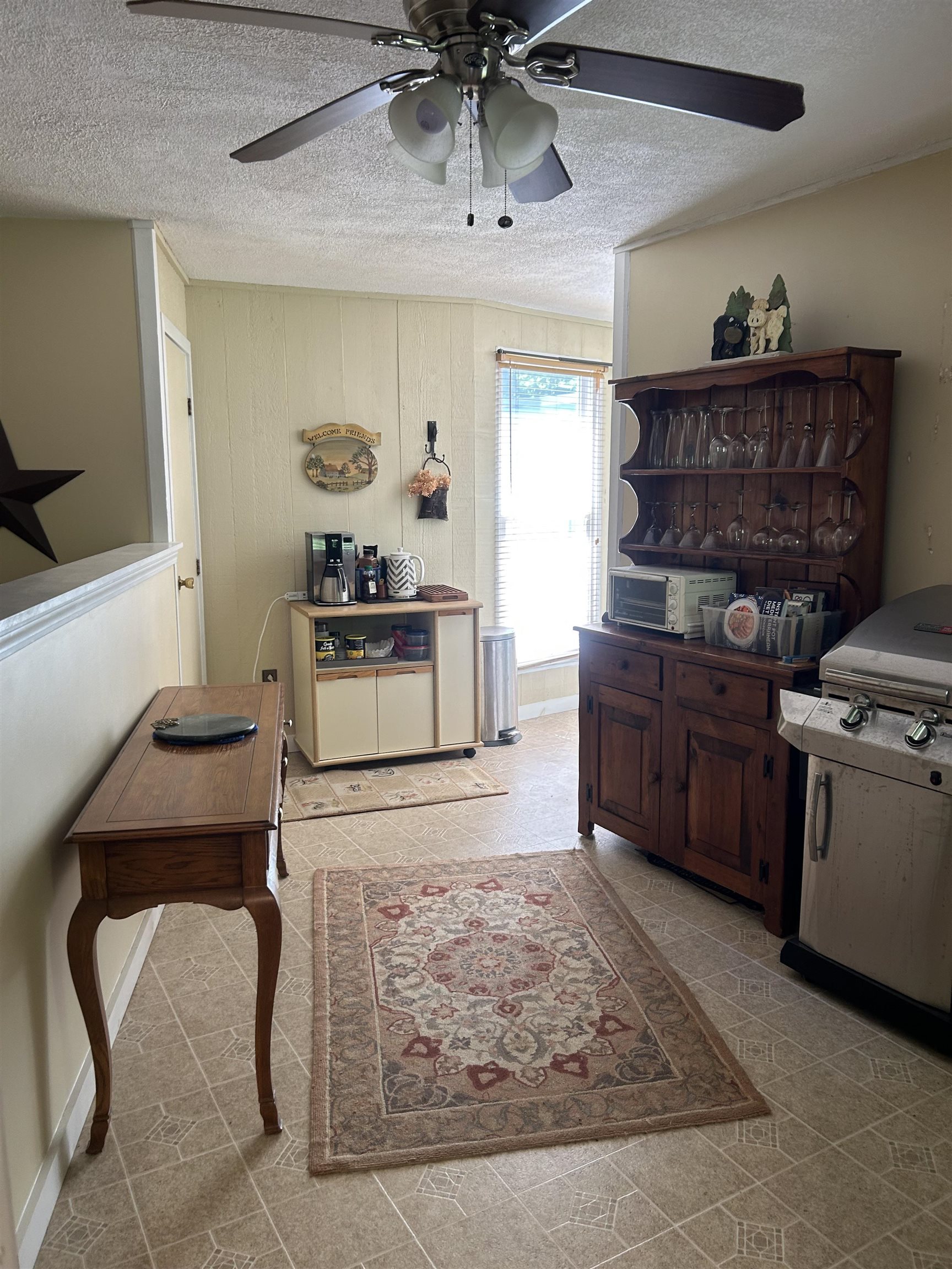 17 Willis Road Property Photo 16