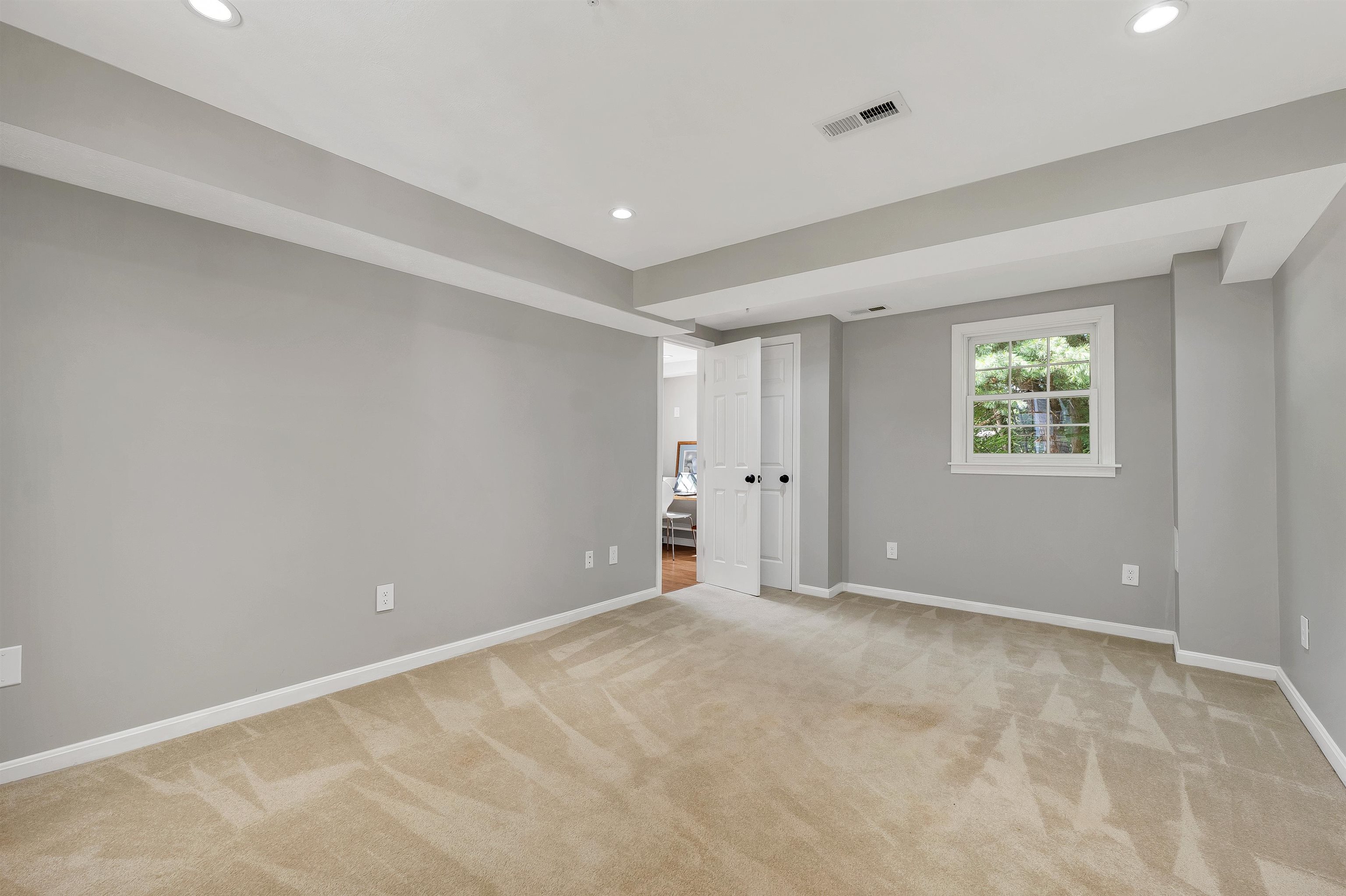 2 Rocky Ledge Road Property Photo 9