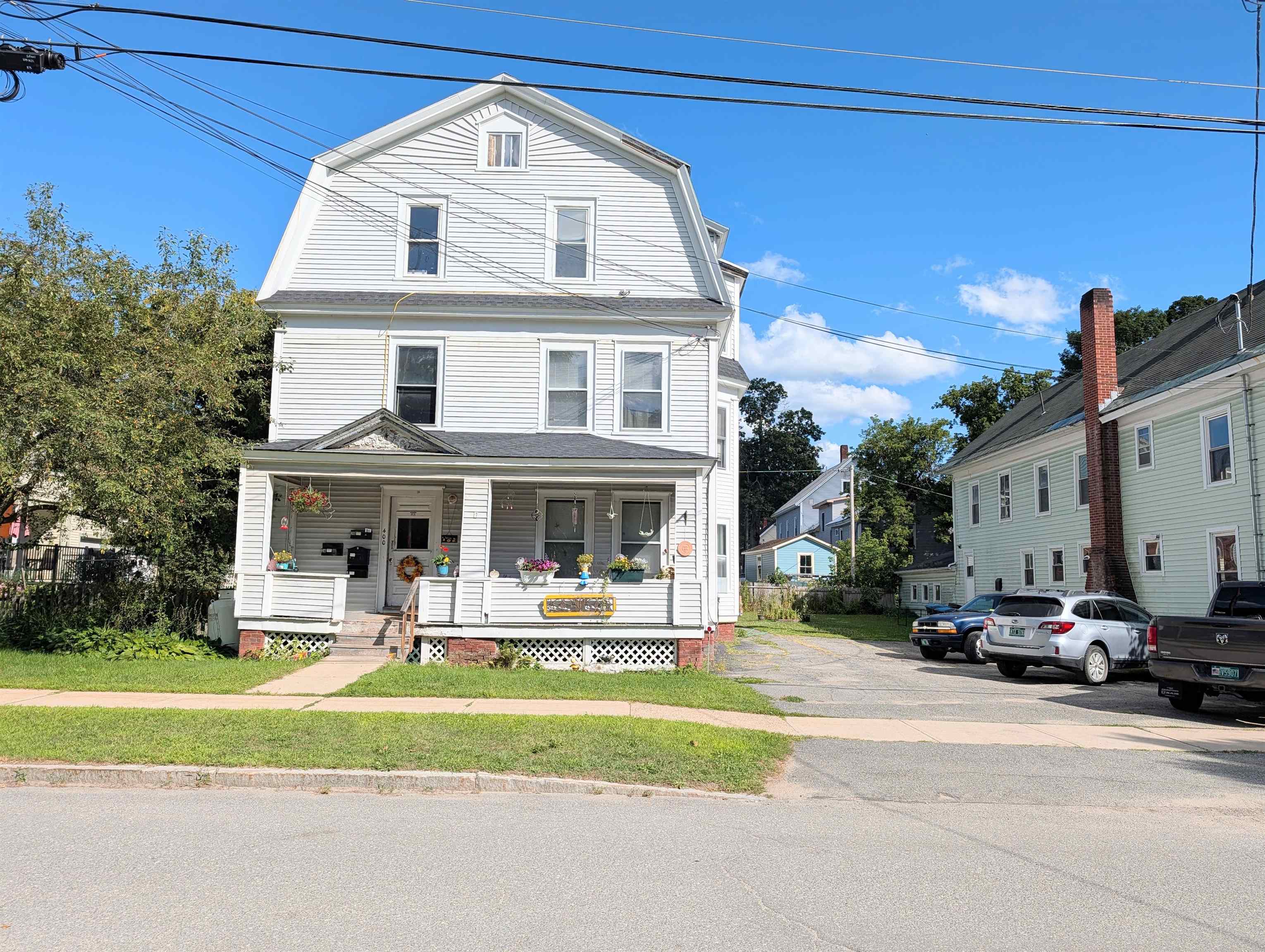 400 Cliff Street Property Photo 1