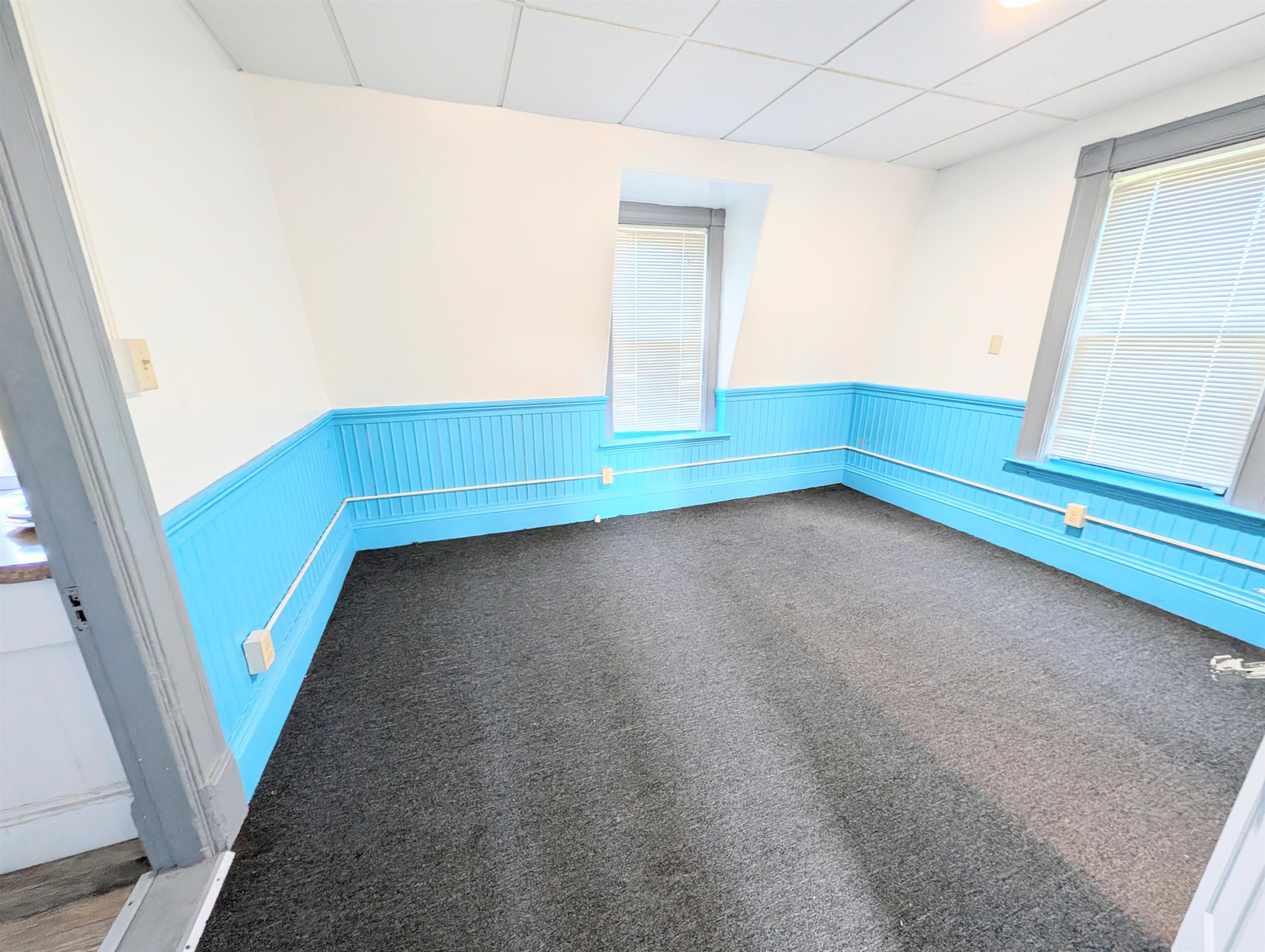 400 Cliff Street Property Photo 9