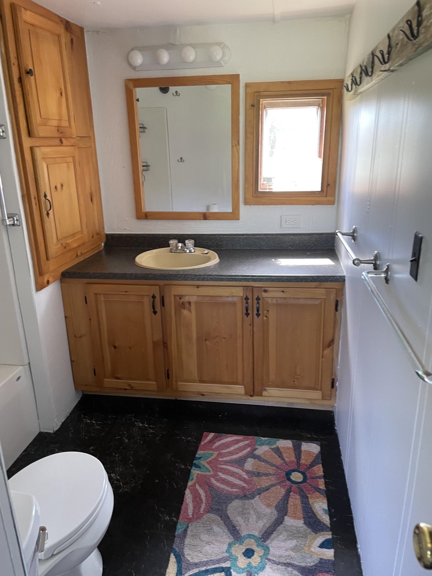 514 Montgomery Road Property Photo 11