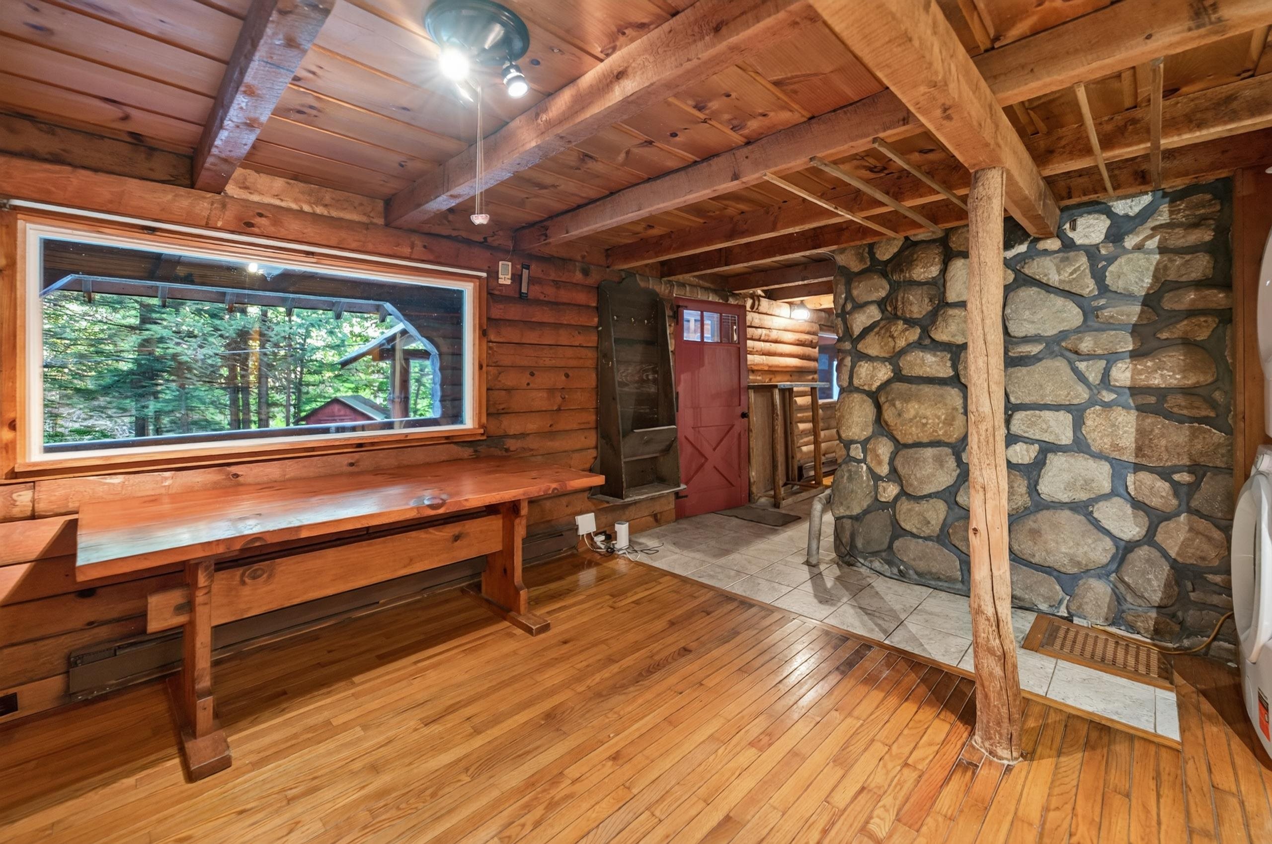 2068 South Wardsboro Road Property Photo 4