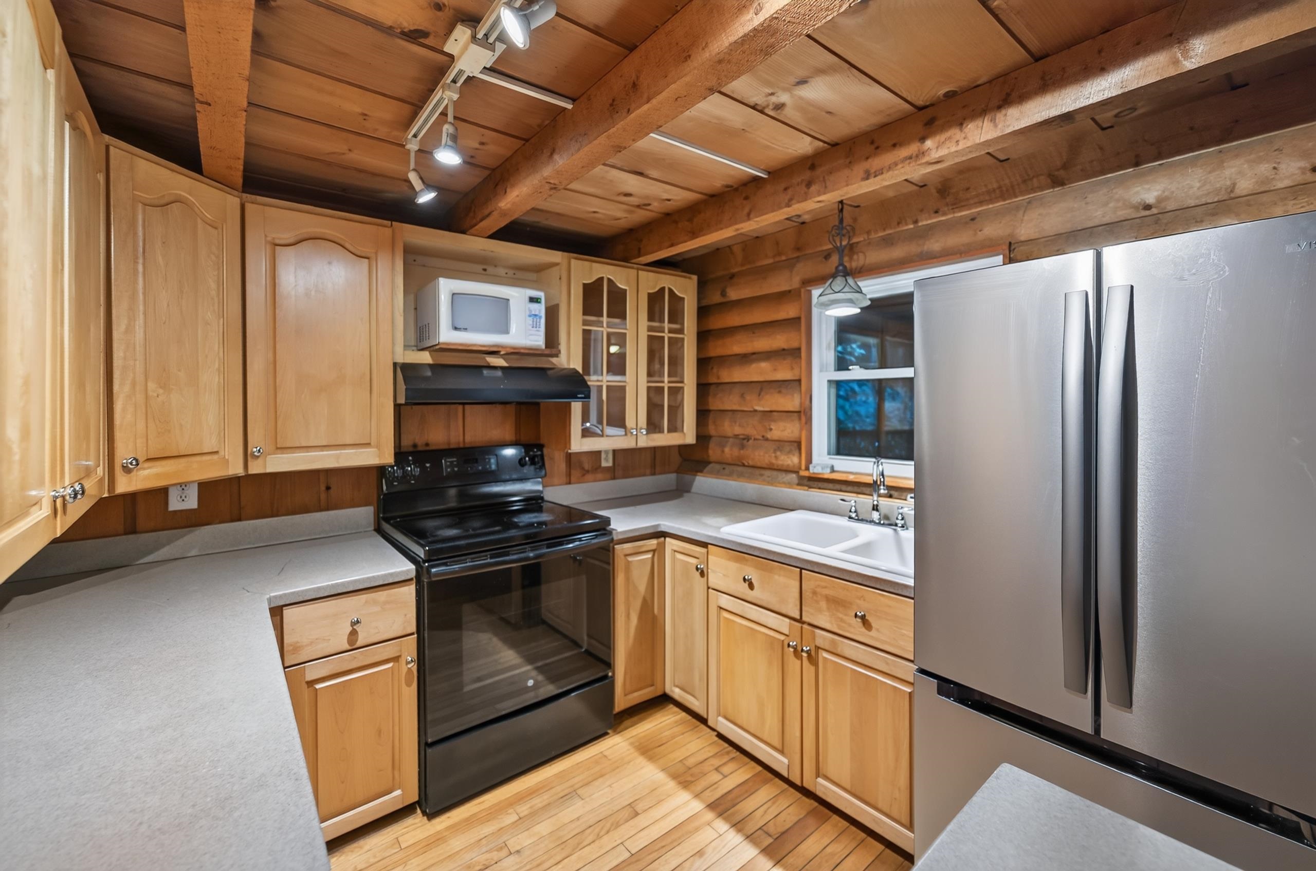 2068 South Wardsboro Road Property Photo 6