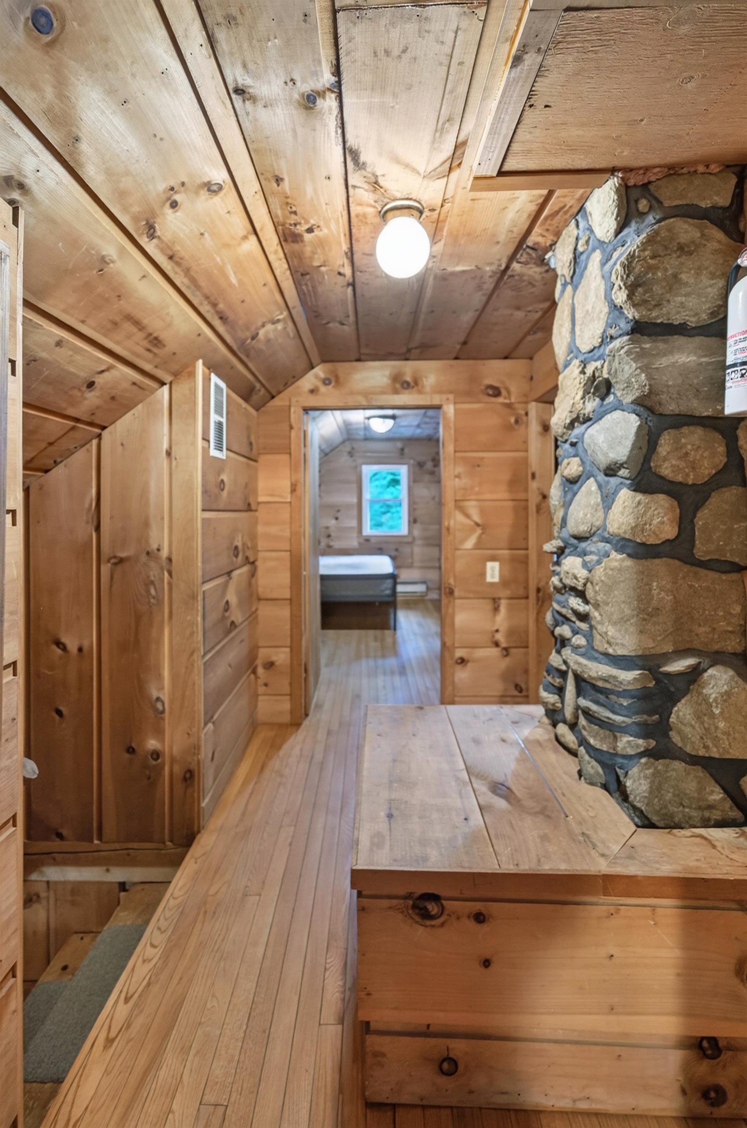 2068 South Wardsboro Road Property Photo 11
