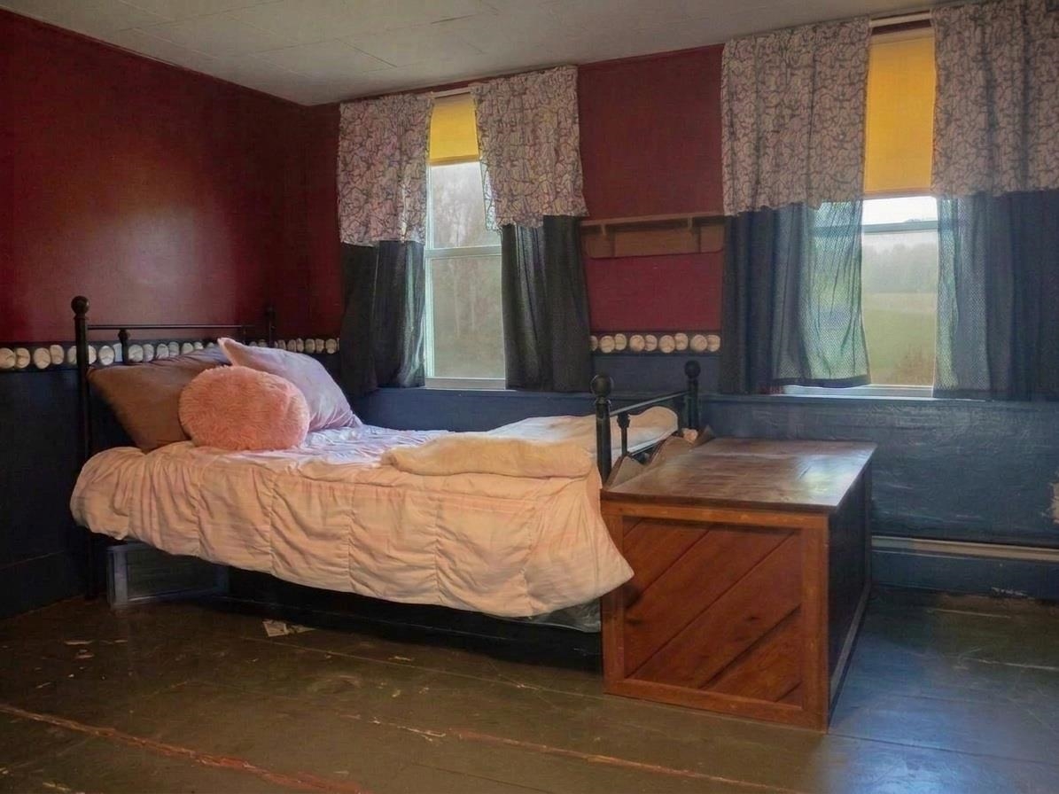 159 Lower Bartonsville Road Property Photo 16