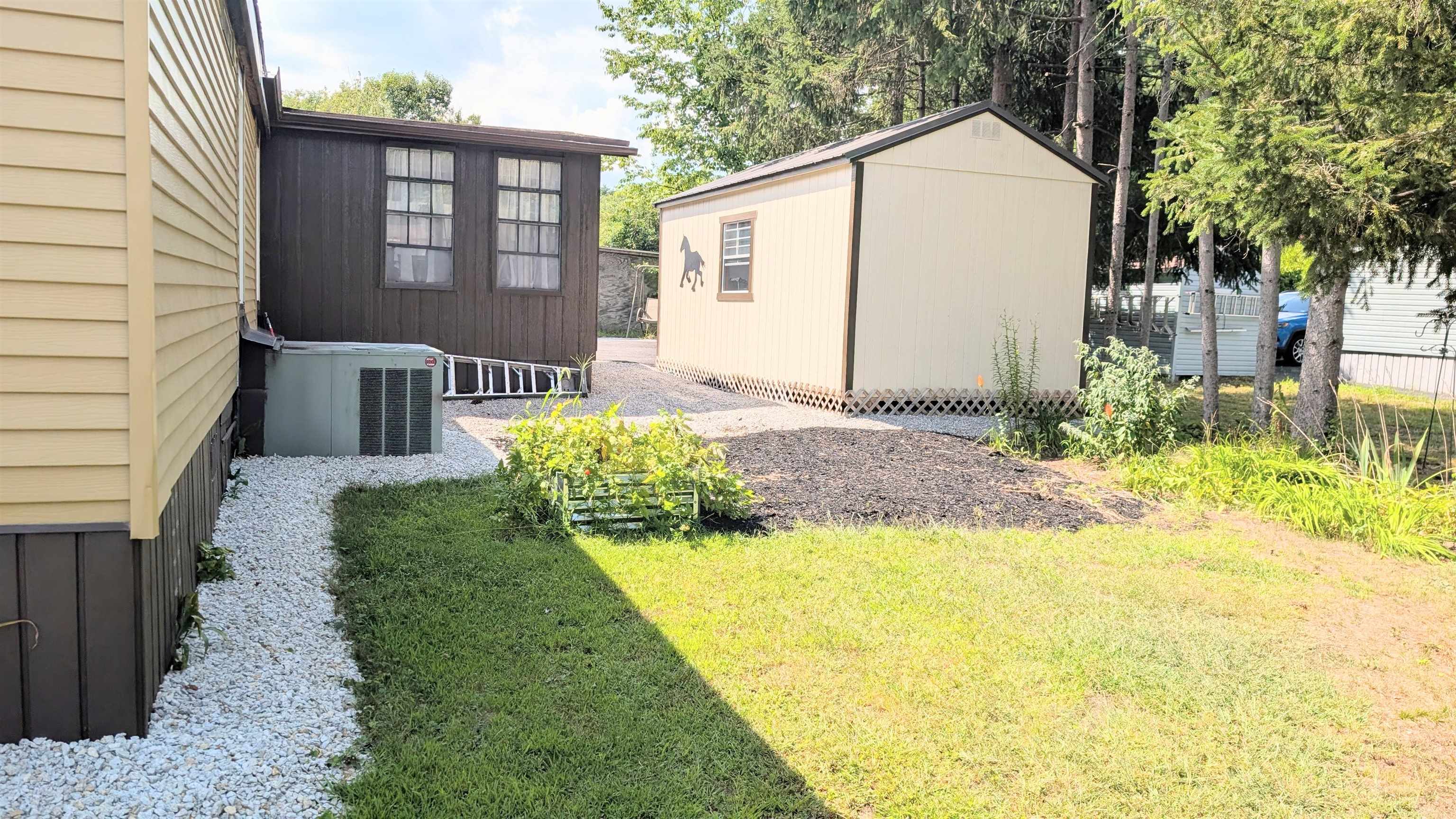 66 Rachael Circle Property Photo 3