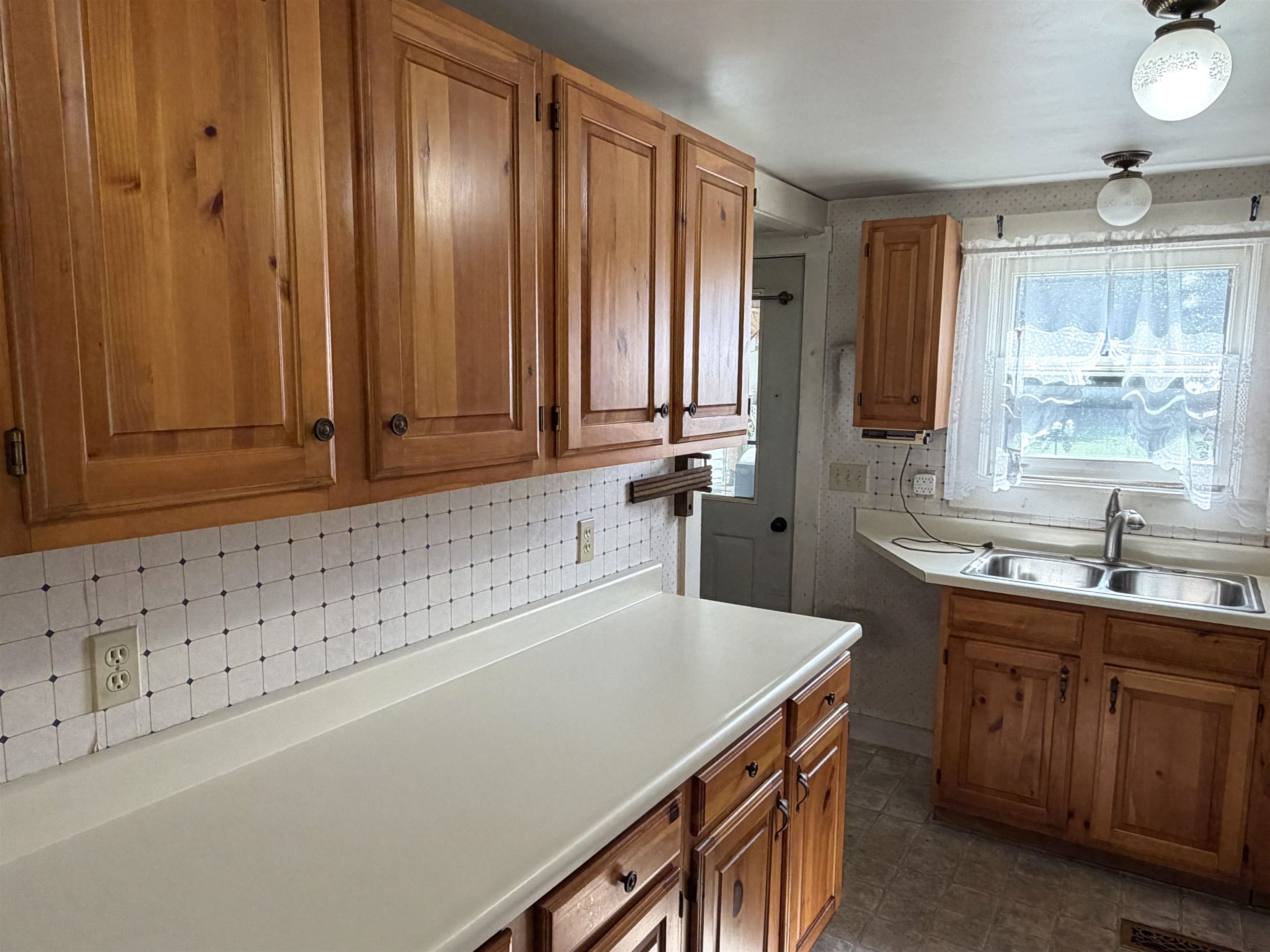 241 Batchelder Road Property Photo 9