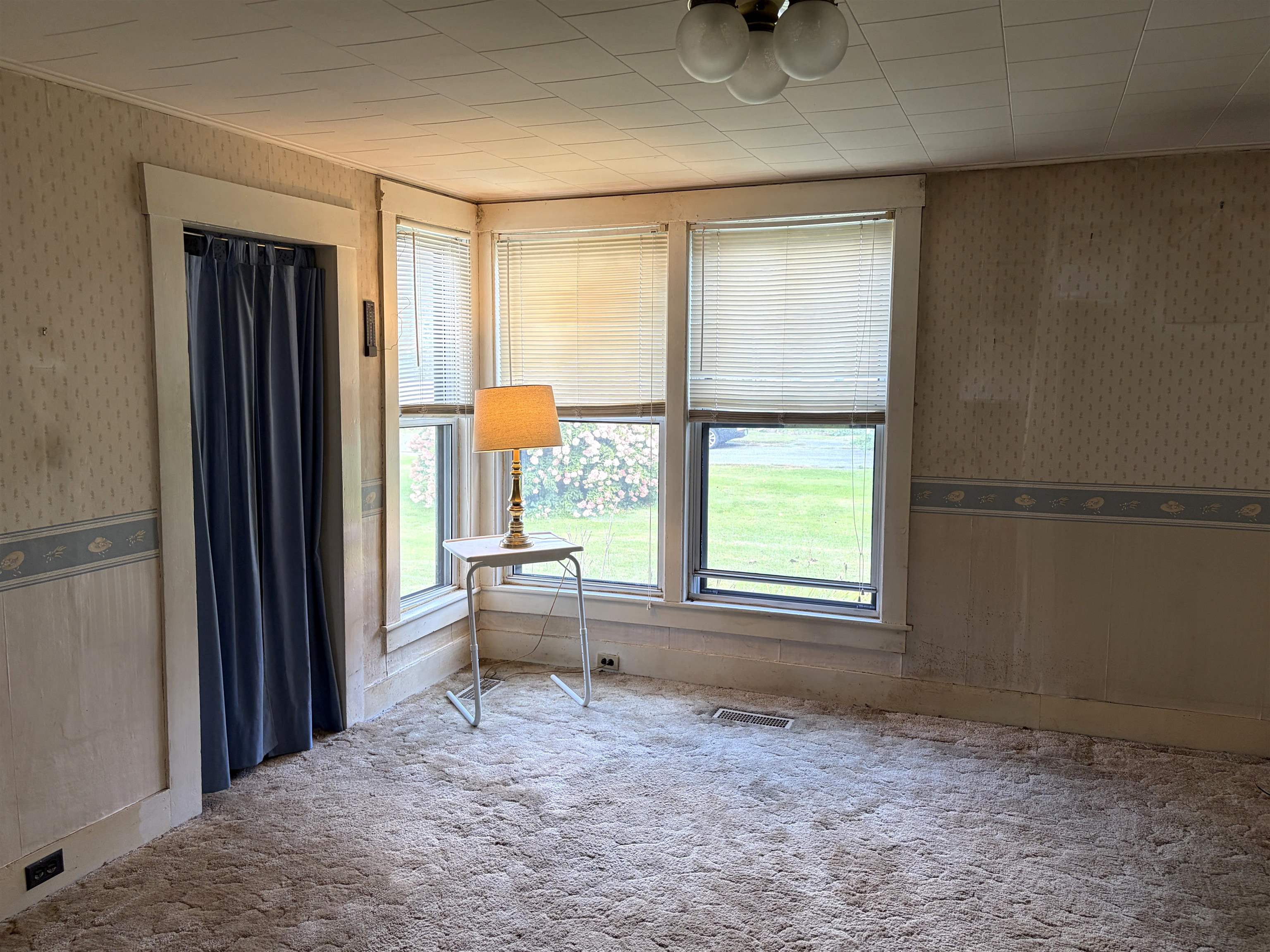 241 Batchelder Road Property Photo 11