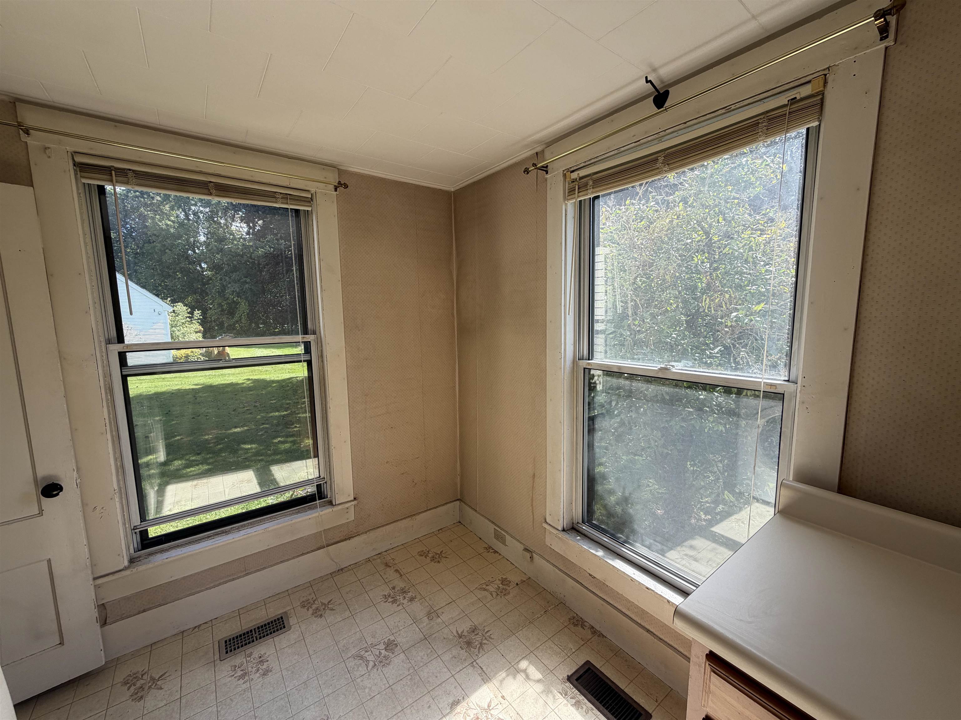 241 Batchelder Road Property Photo 19
