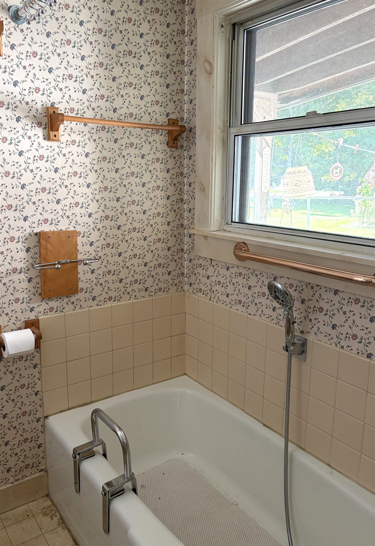241 Batchelder Road Property Photo 20