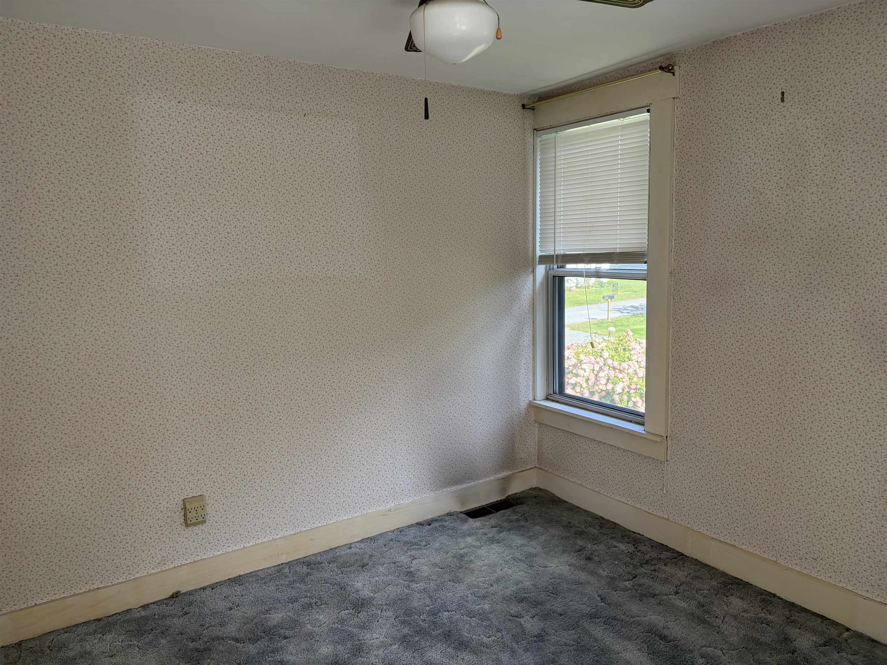 241 Batchelder Road Property Photo 23