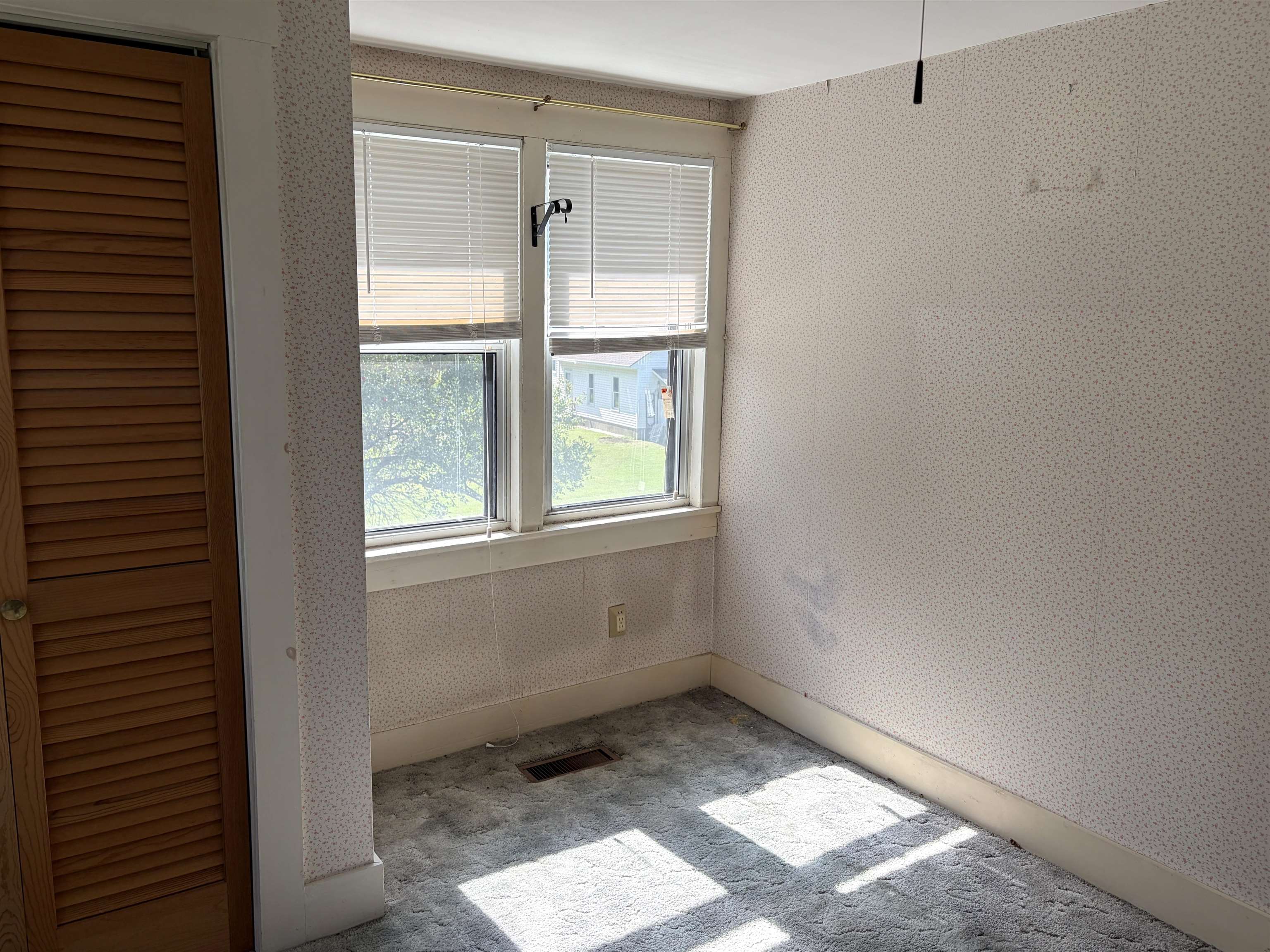 241 Batchelder Road Property Photo 24