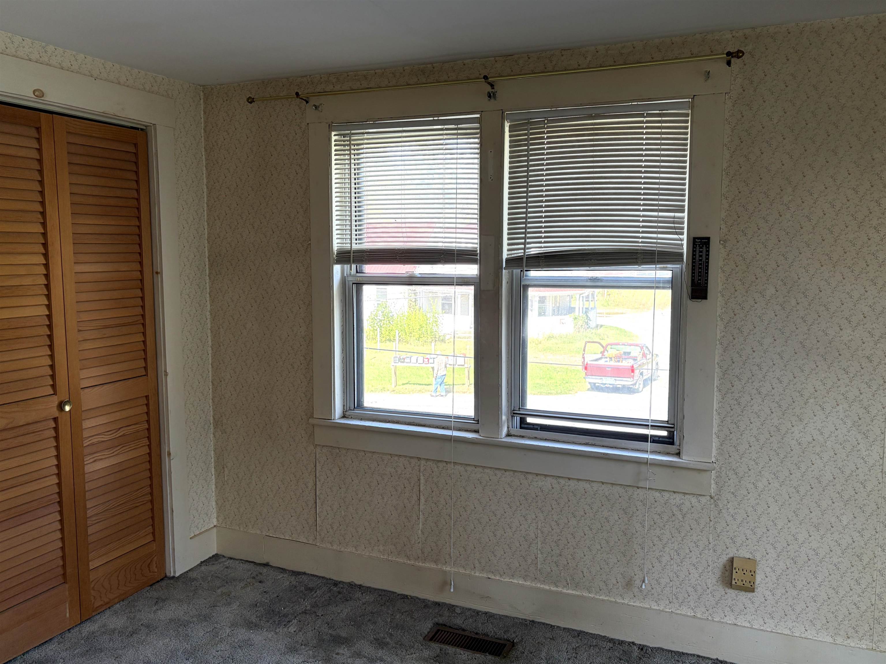241 Batchelder Road Property Photo 26