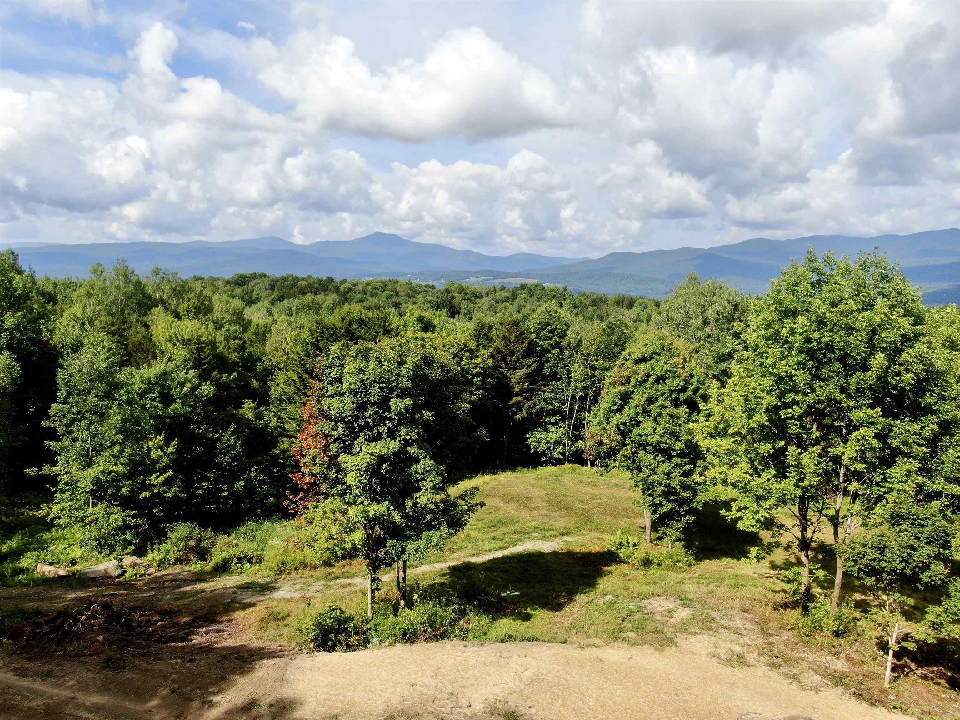 415 Sugarhouse Road Property Photo 1