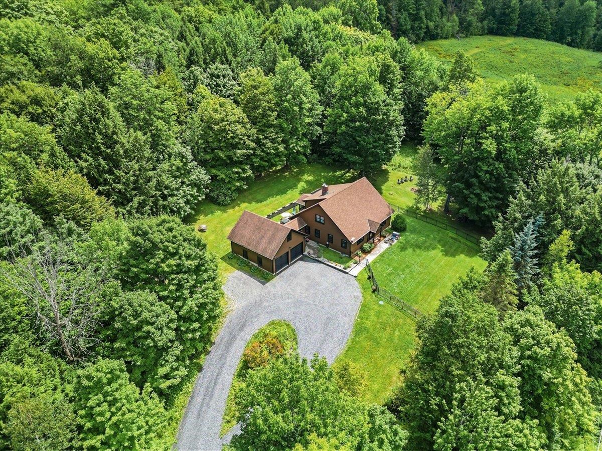 377 Elmore Mountain Road Property Photo 3