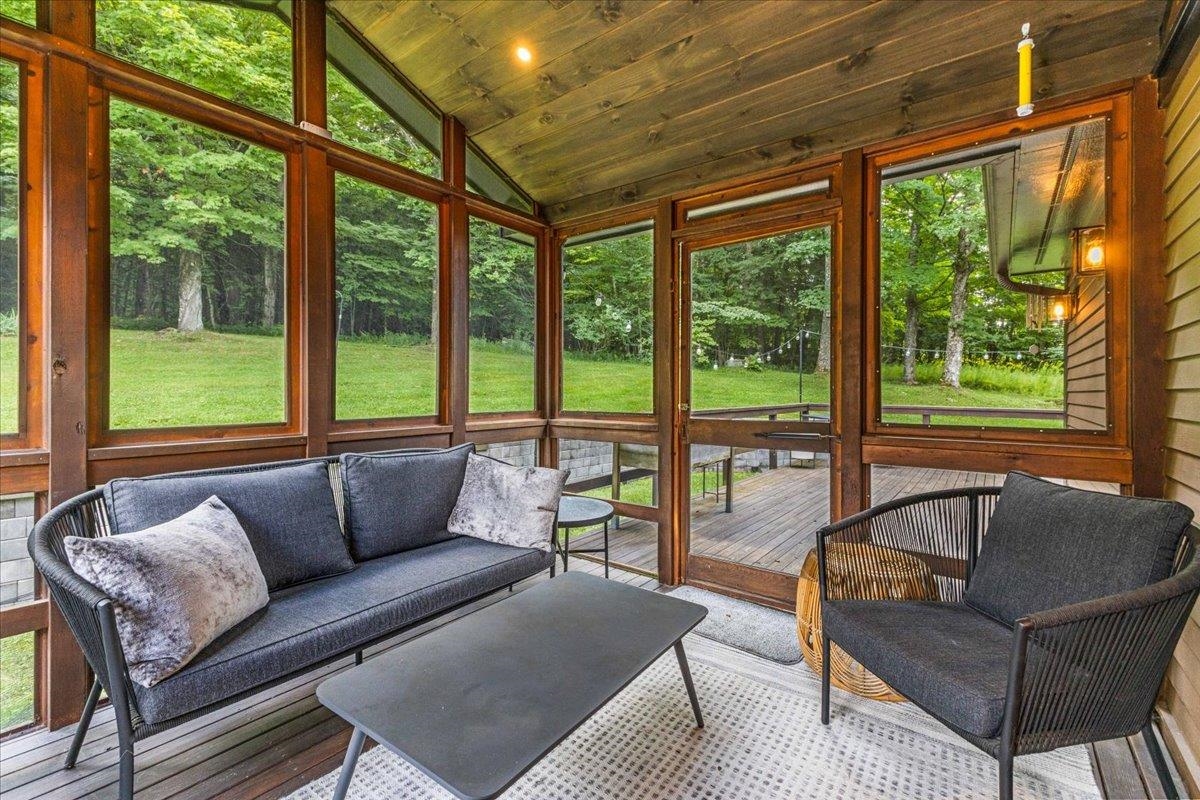 377 Elmore Mountain Road Property Photo 16