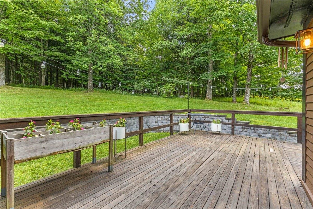 377 Elmore Mountain Road Property Photo 18