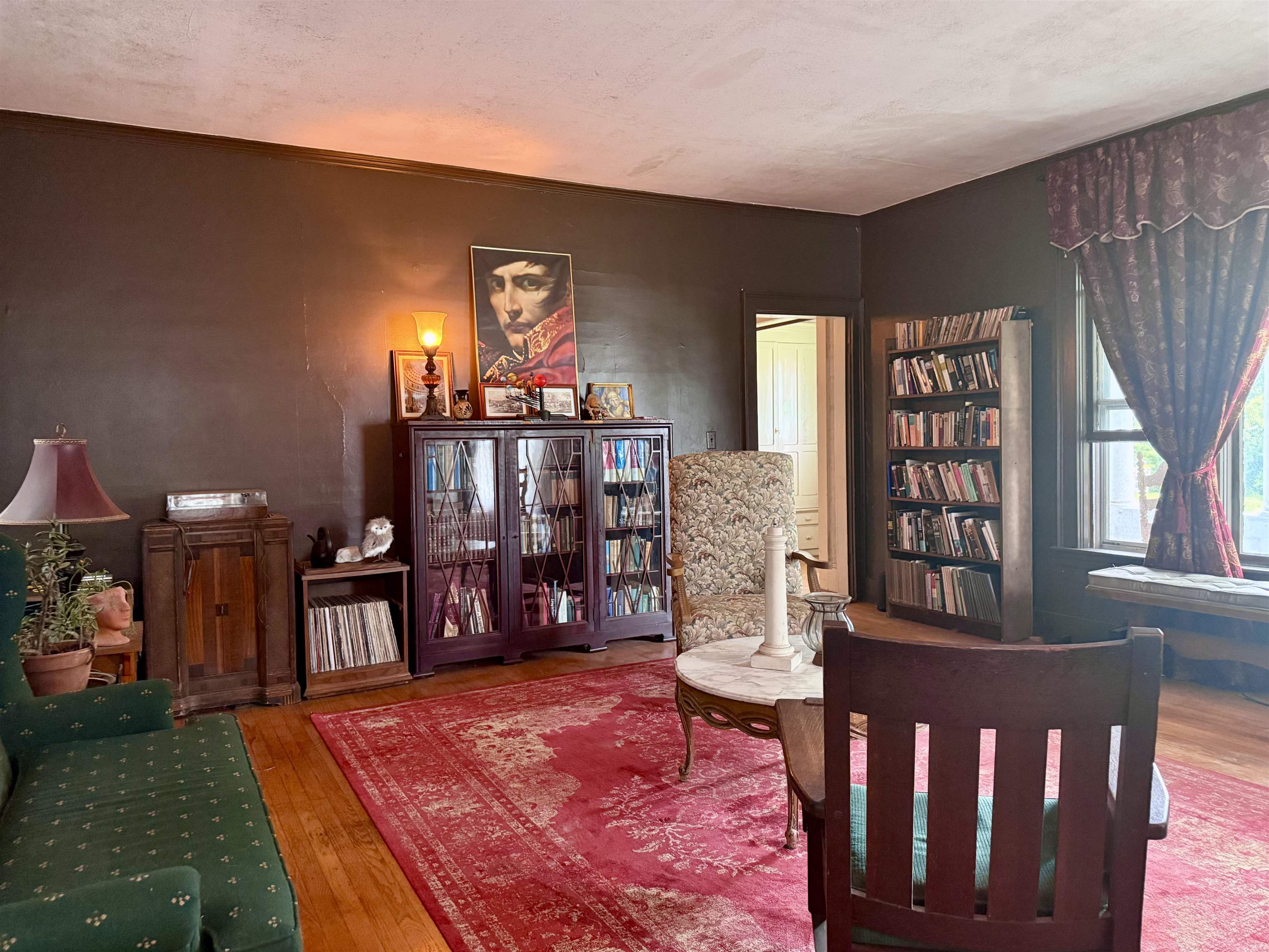 190 Pleasant Street Property Photo 12