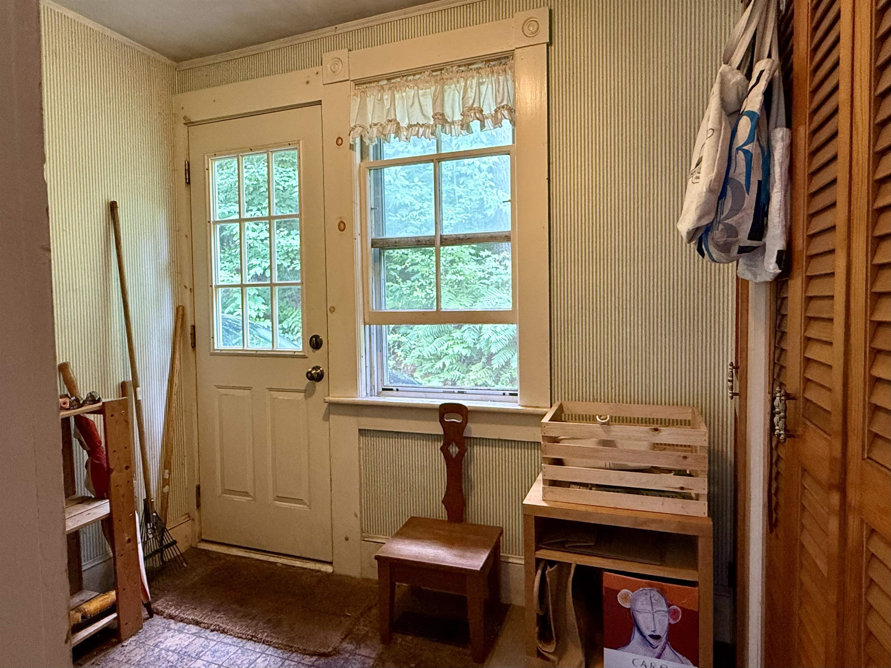190 Pleasant Street Property Photo 19