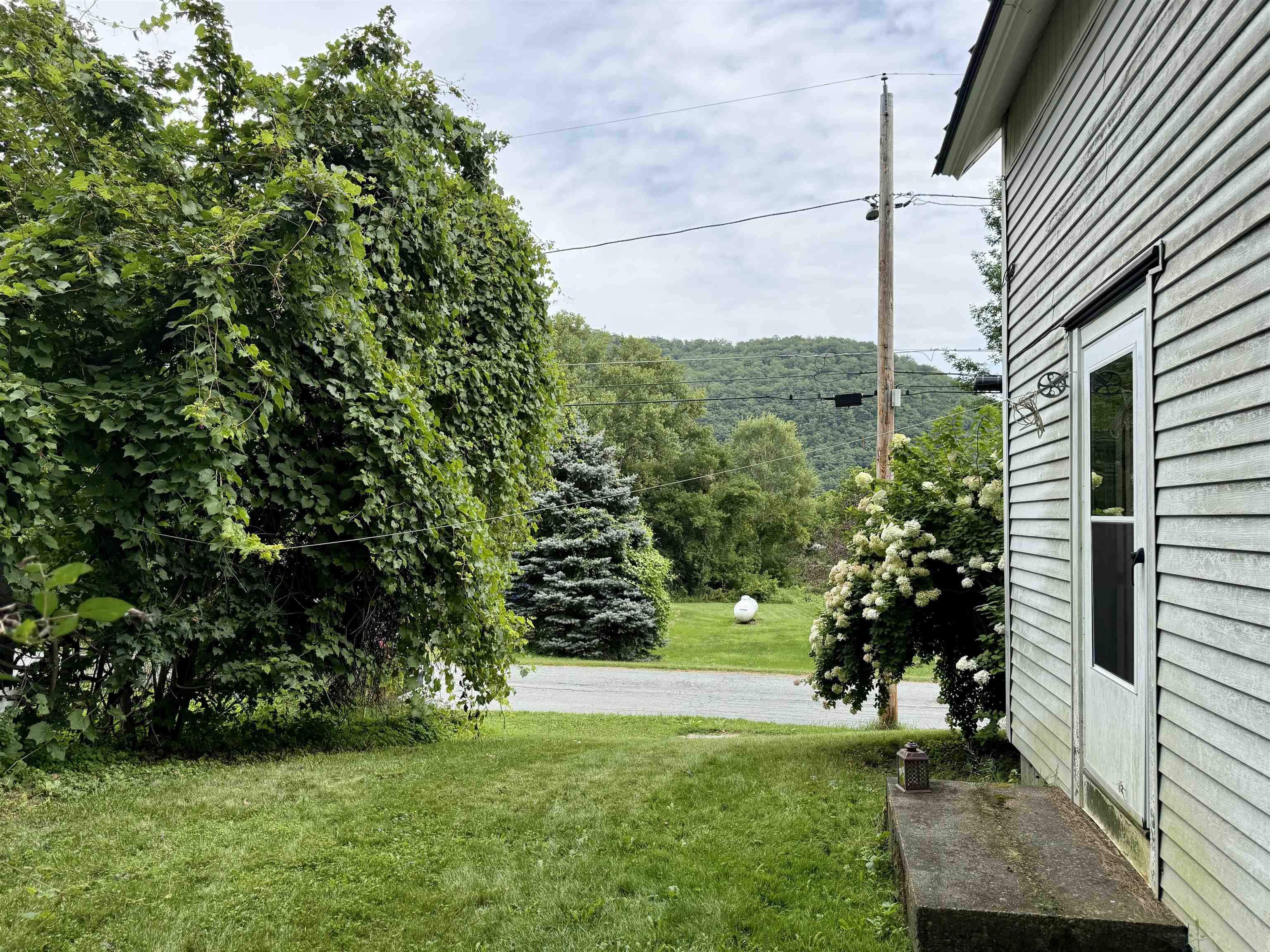 190 Pleasant Street Property Photo 33