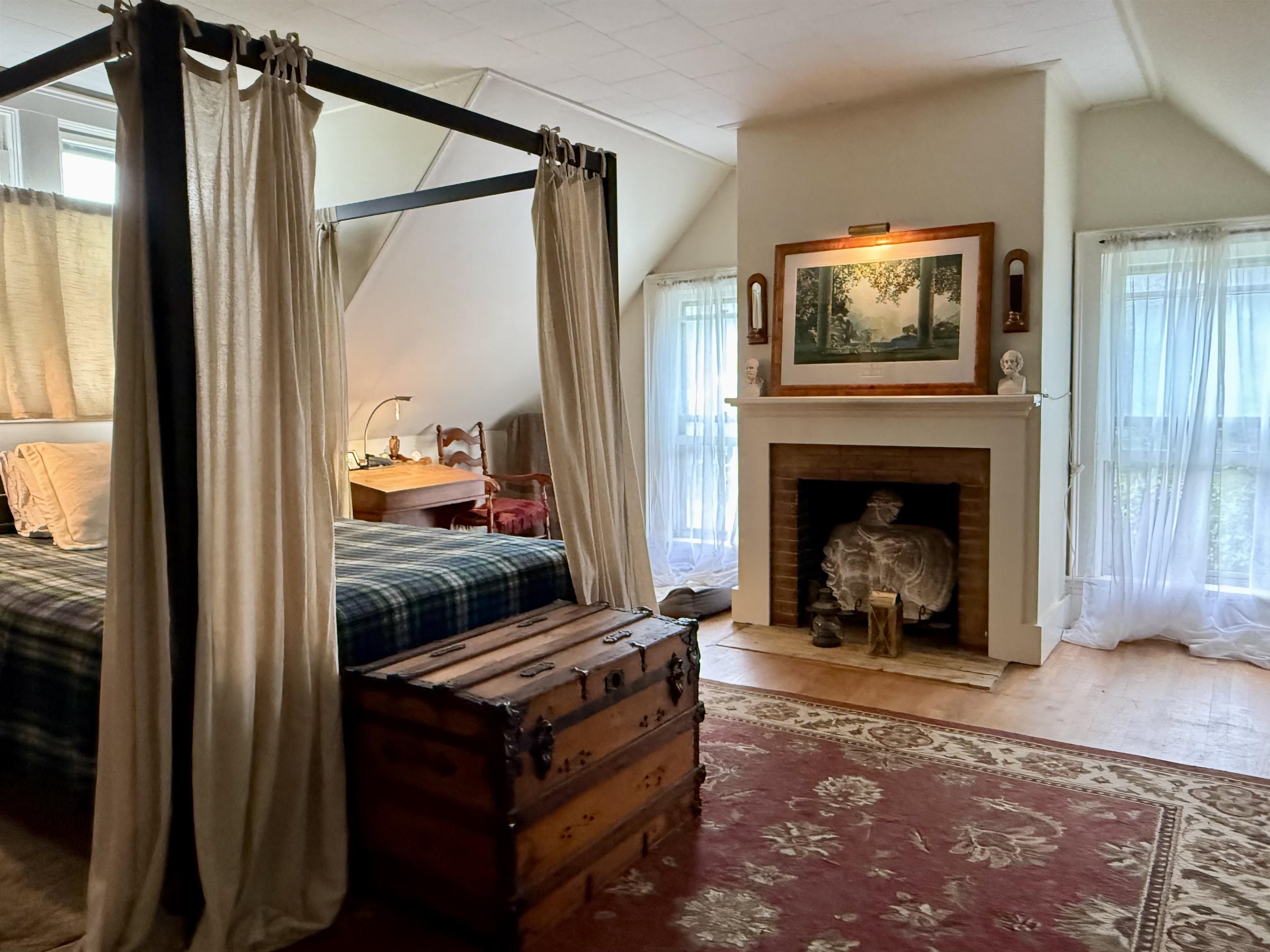 190 Pleasant Street Property Photo 40