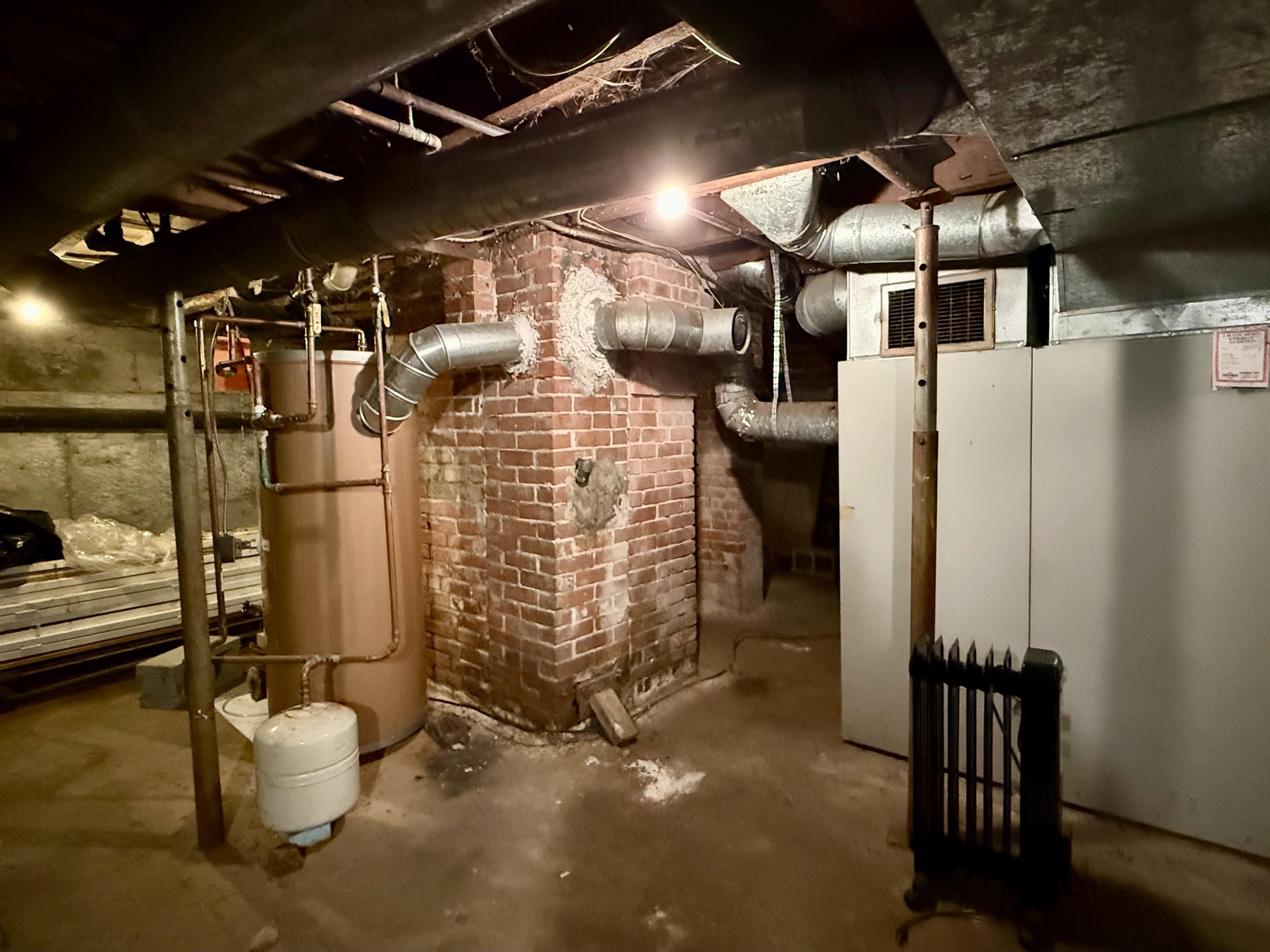 190 Pleasant Street Property Photo 59