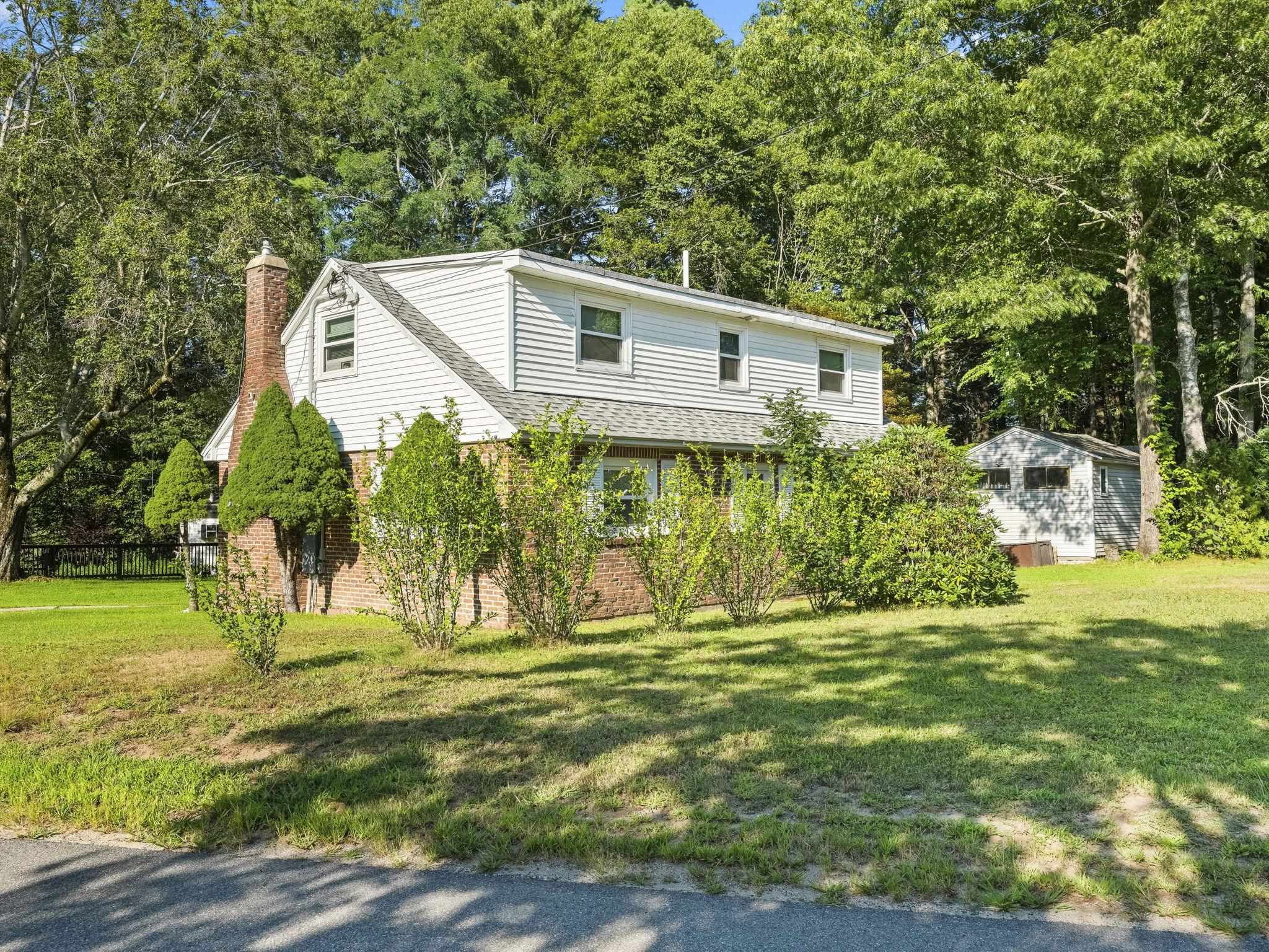 117 Pond Street Property Photo 5