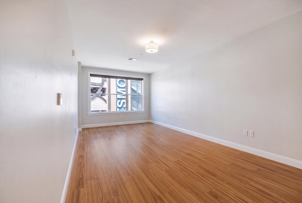 99 Foundry Place Property Photo 14