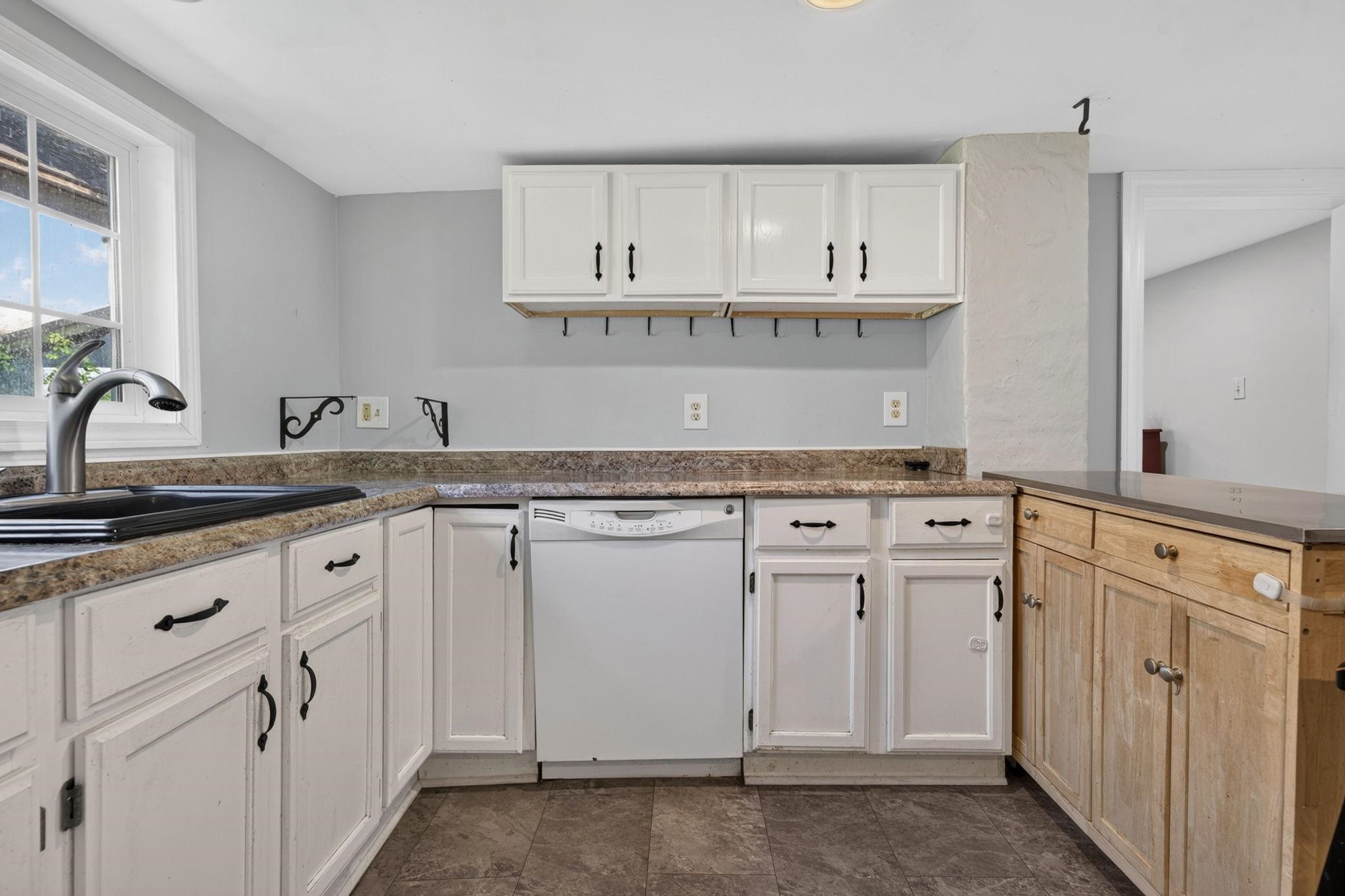 66 Crescent Street Property Photo 10