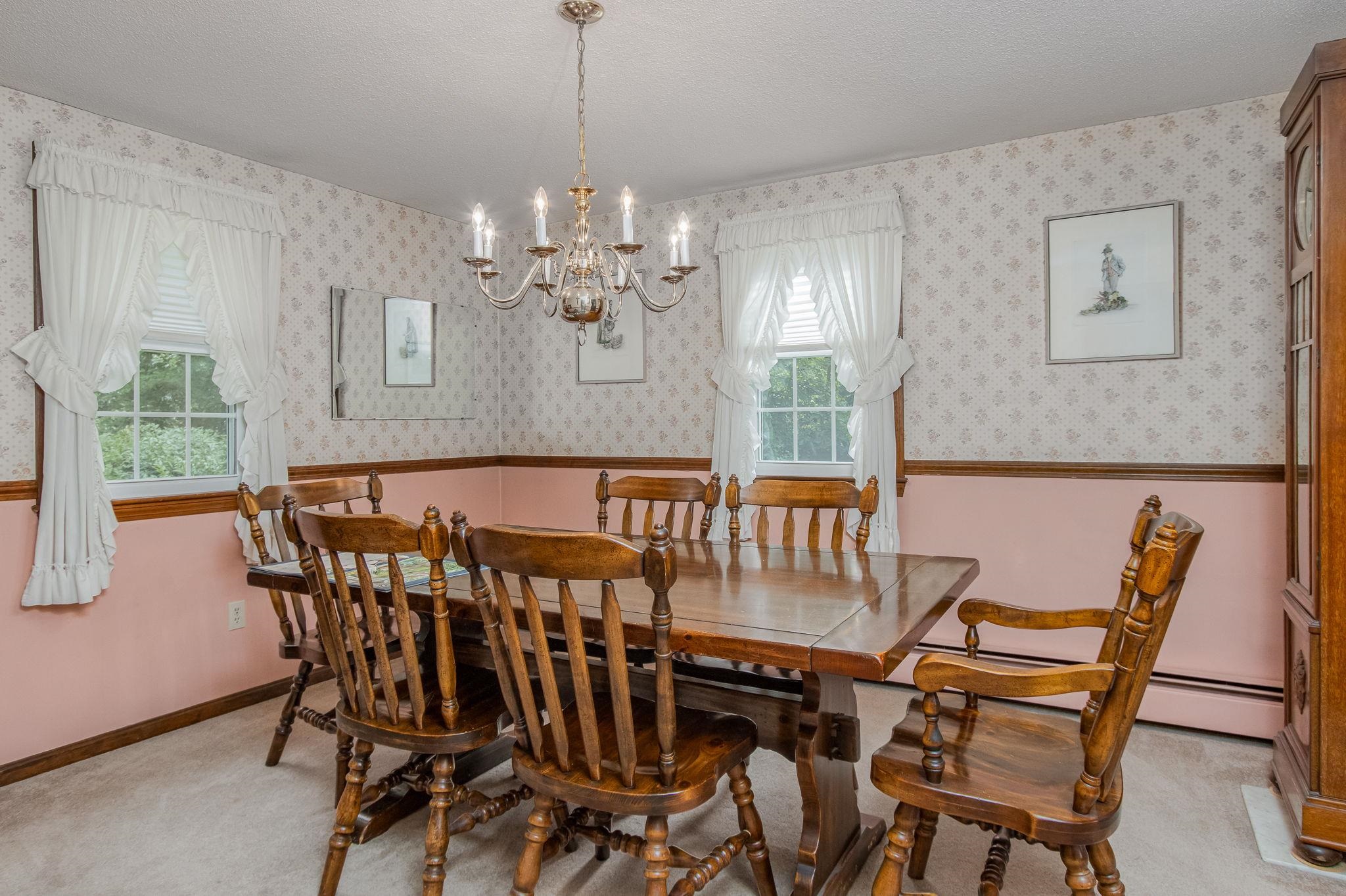8 Lantern Lane Property Photo 23