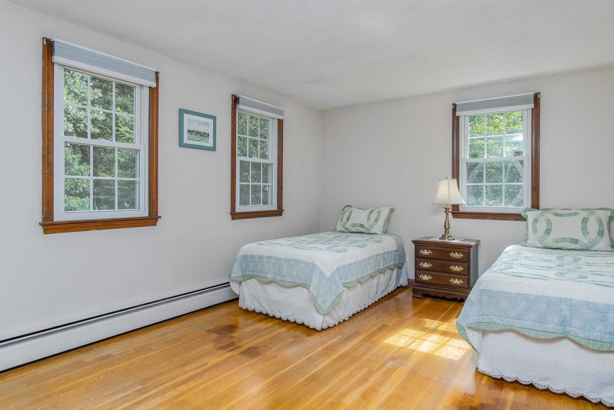 8 Lantern Lane Property Photo 29