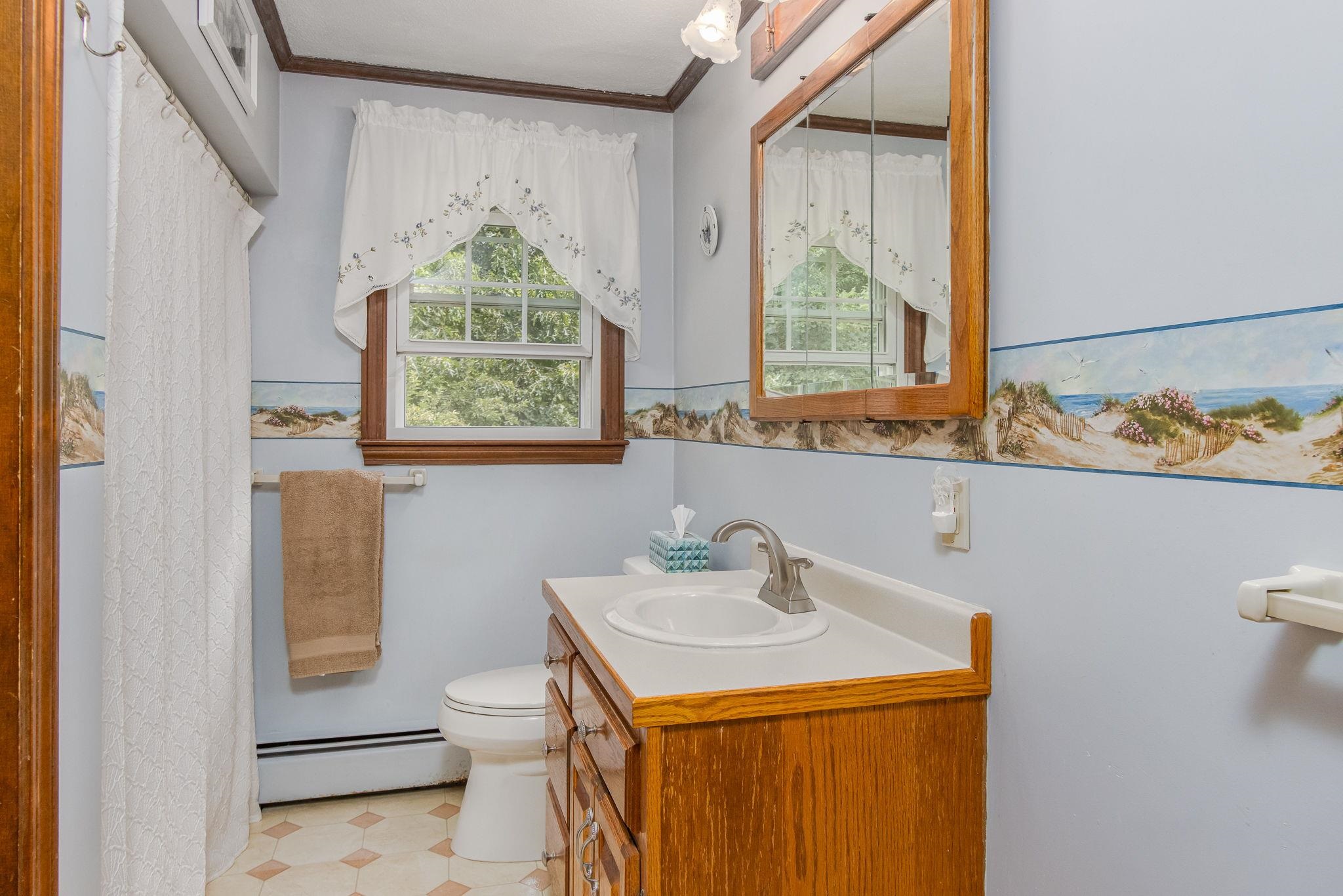 8 Lantern Lane Property Photo 34