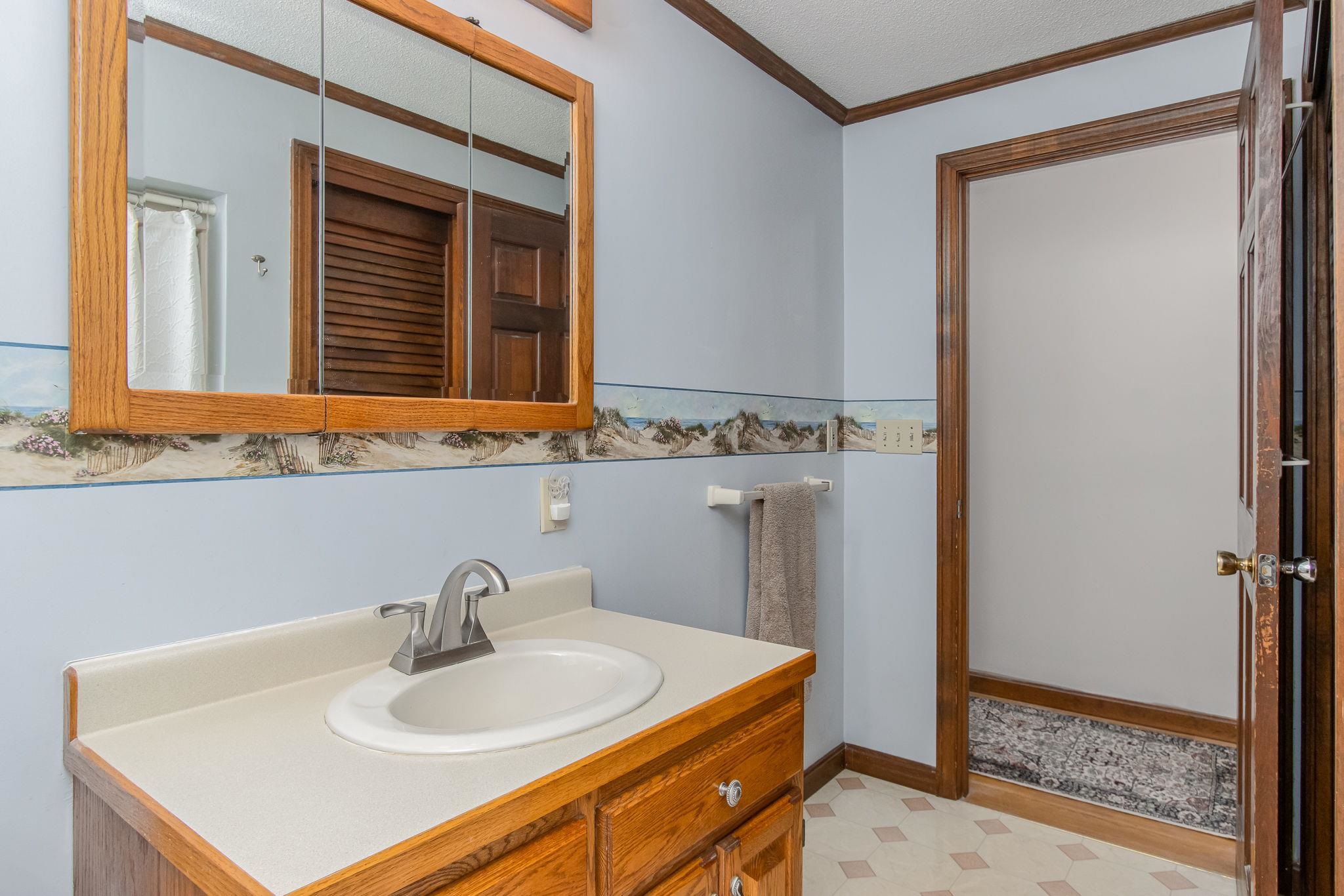 8 Lantern Lane Property Photo 36