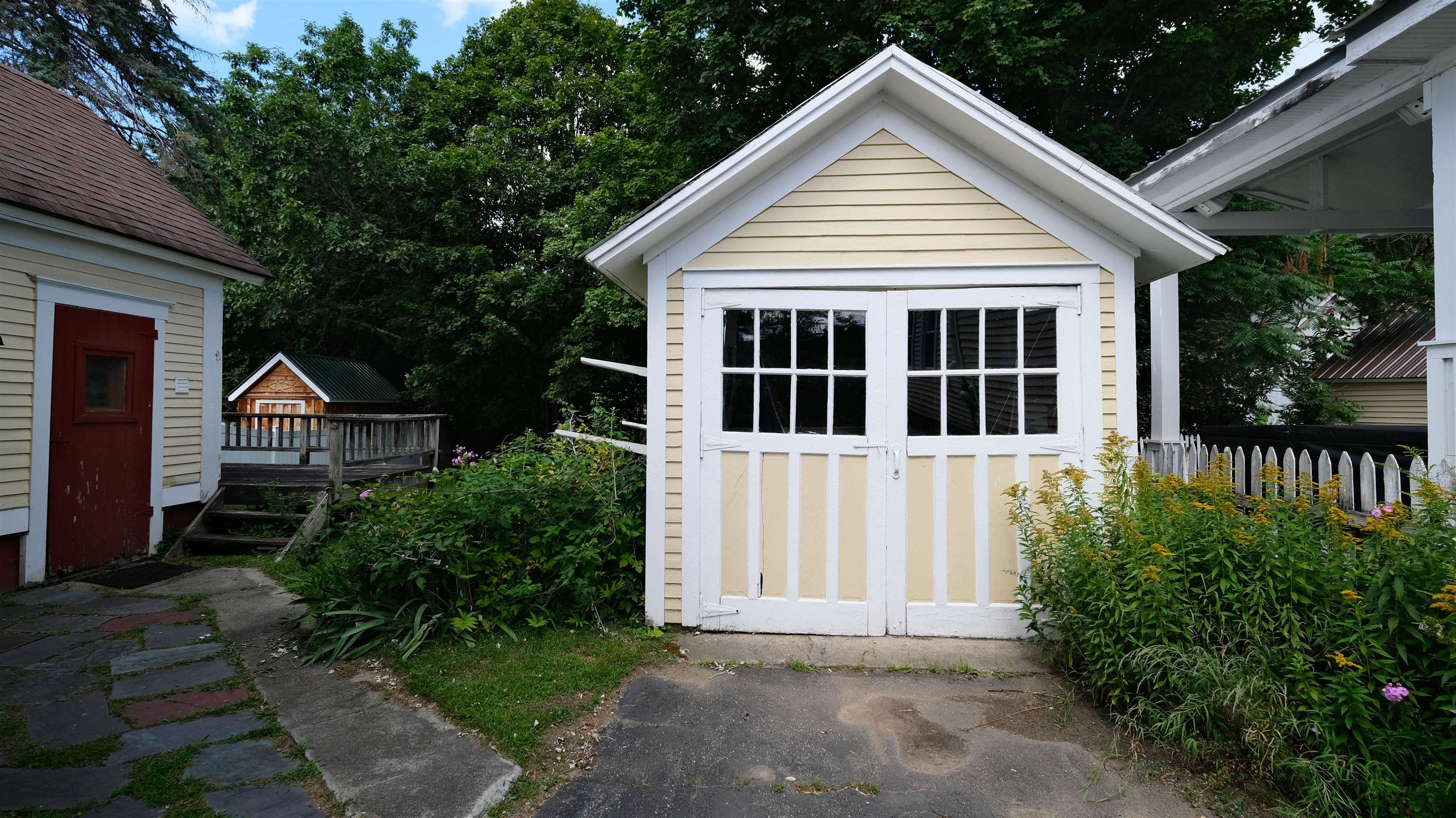 16 Smith Street Property Photo 6