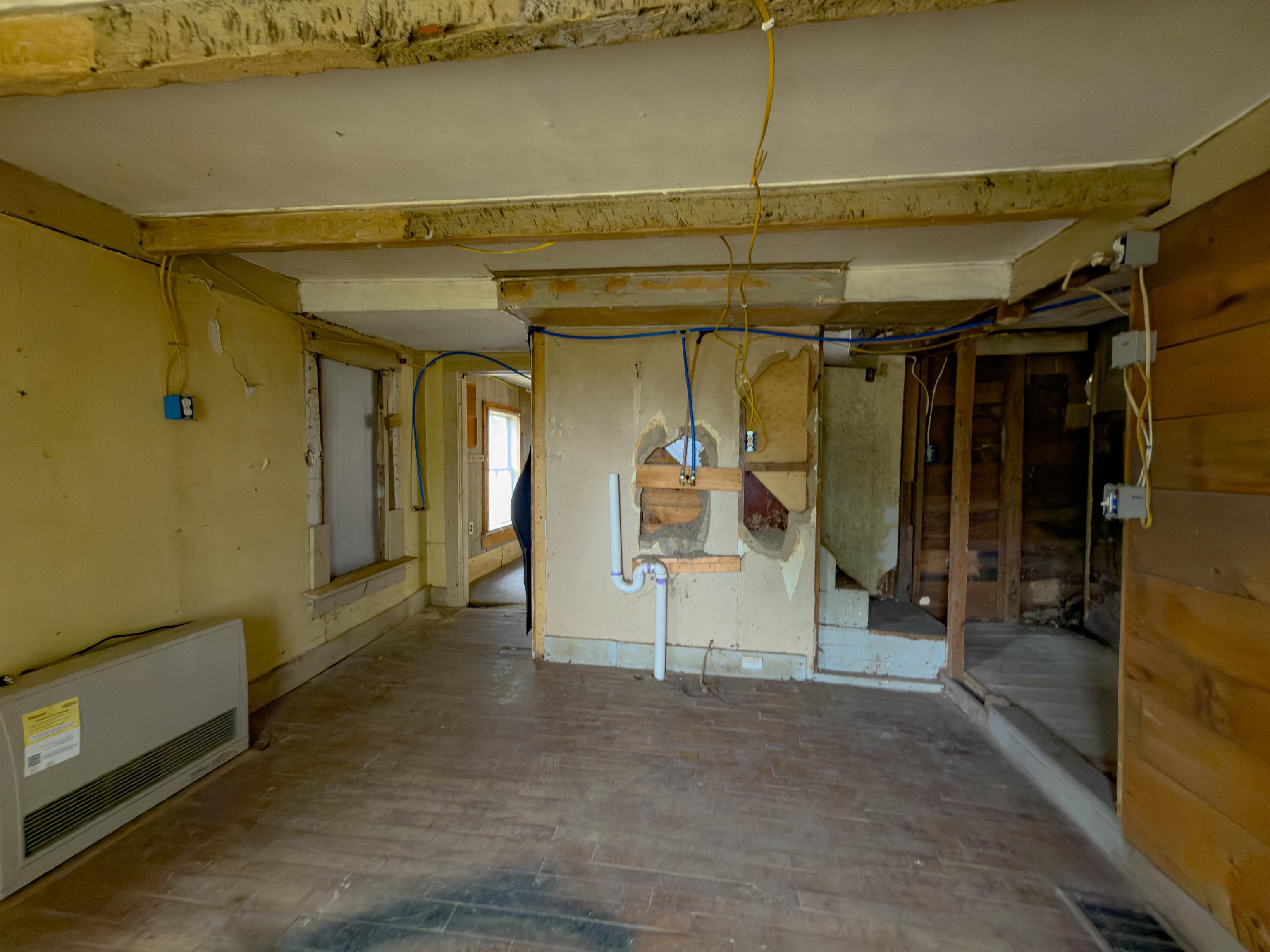 490 Long Hill Road Property Photo 11