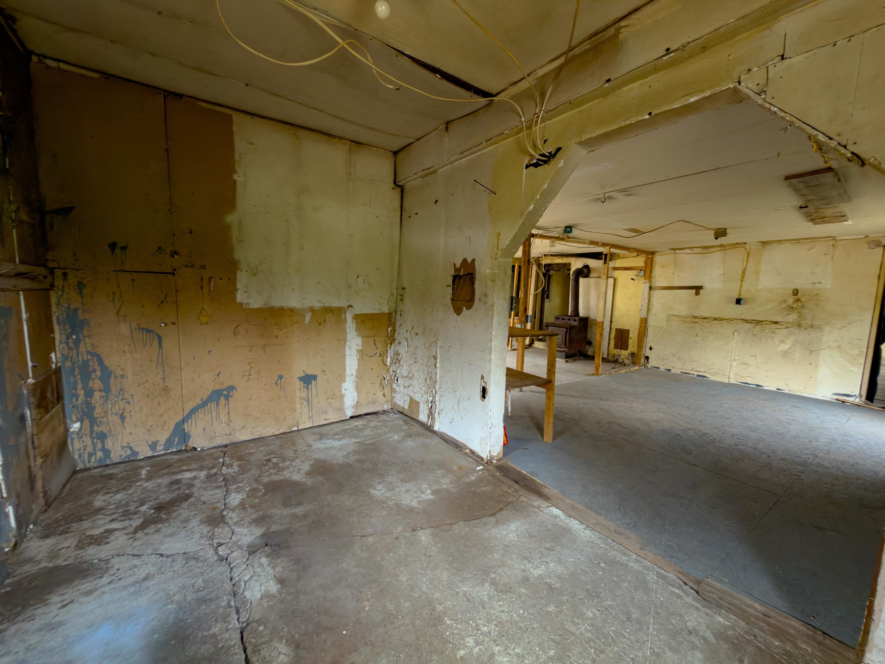 490 Long Hill Road Property Photo 15