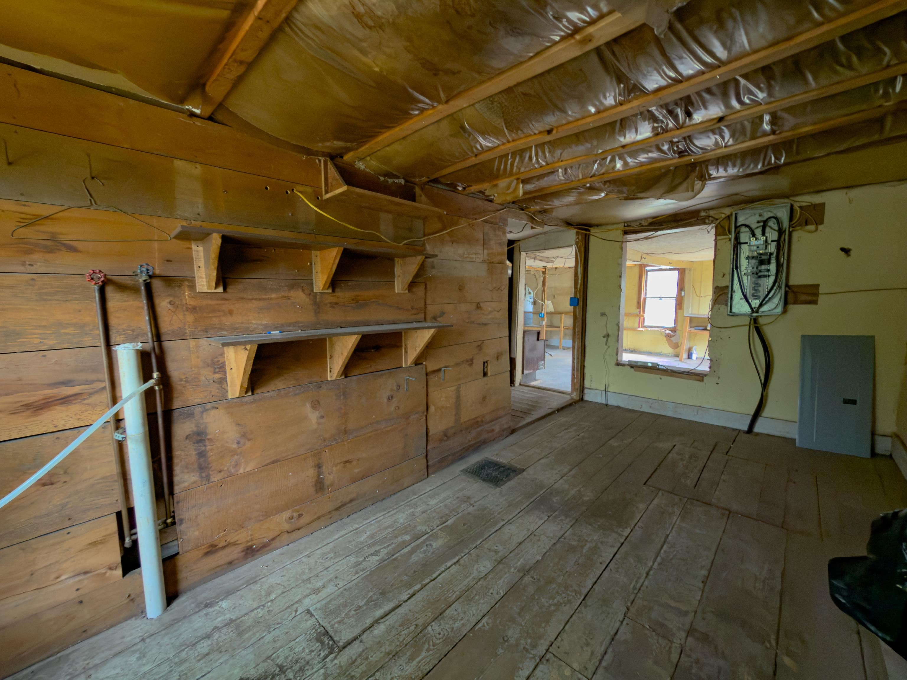 490 Long Hill Road Property Photo 16