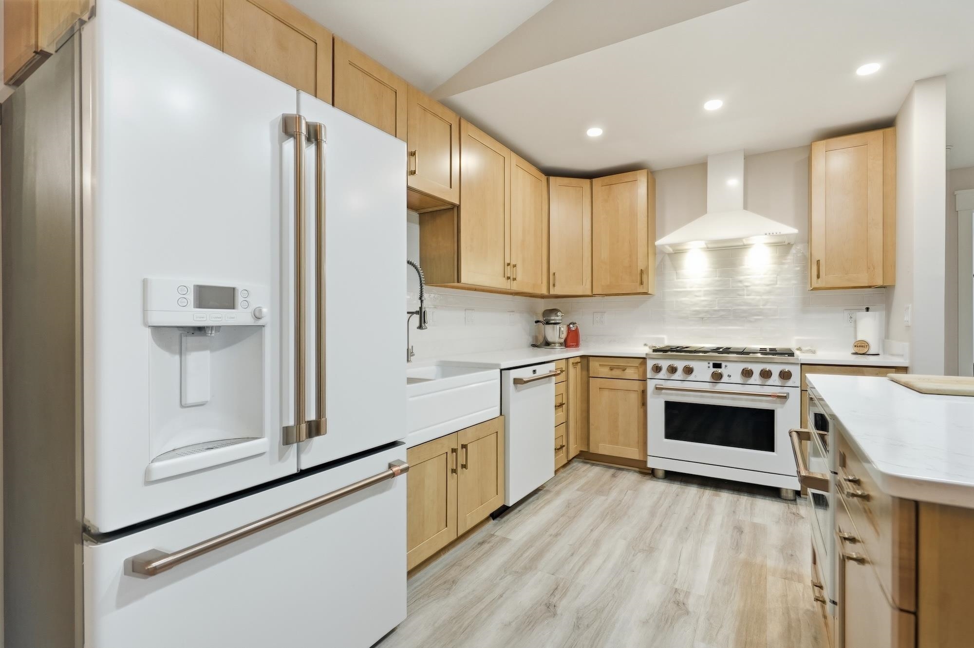 200 Bryan Road Property Photo 14