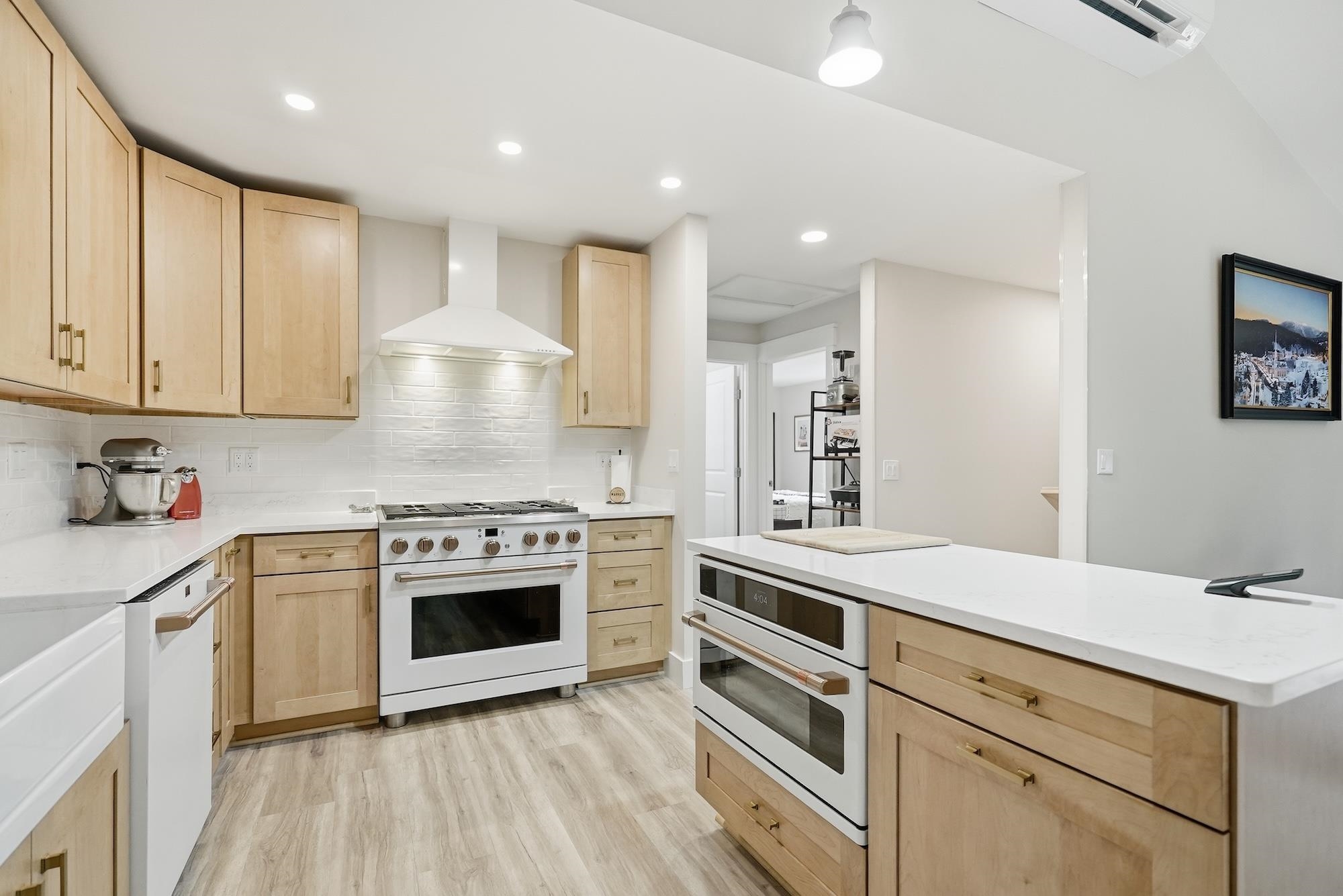 200 Bryan Road Property Photo 15