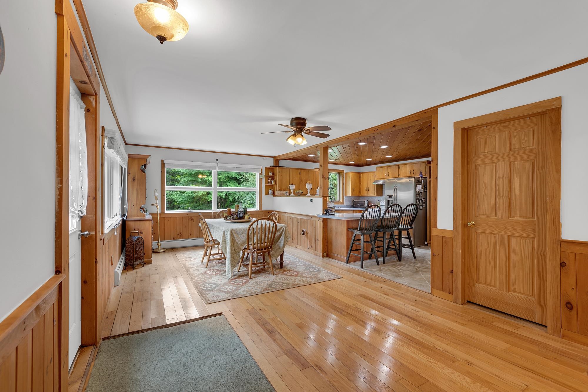 2679 Healdville Road Property Photo 3