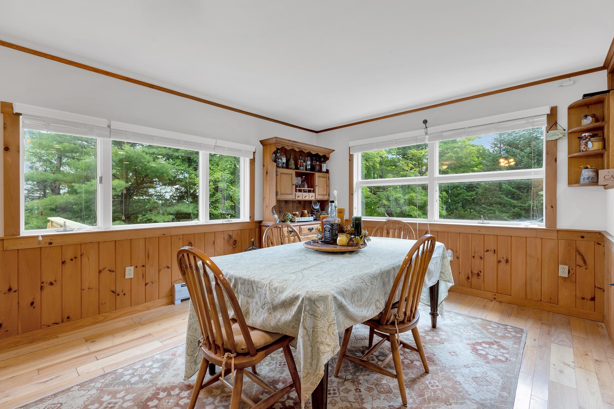 2679 Healdville Road Property Photo 4