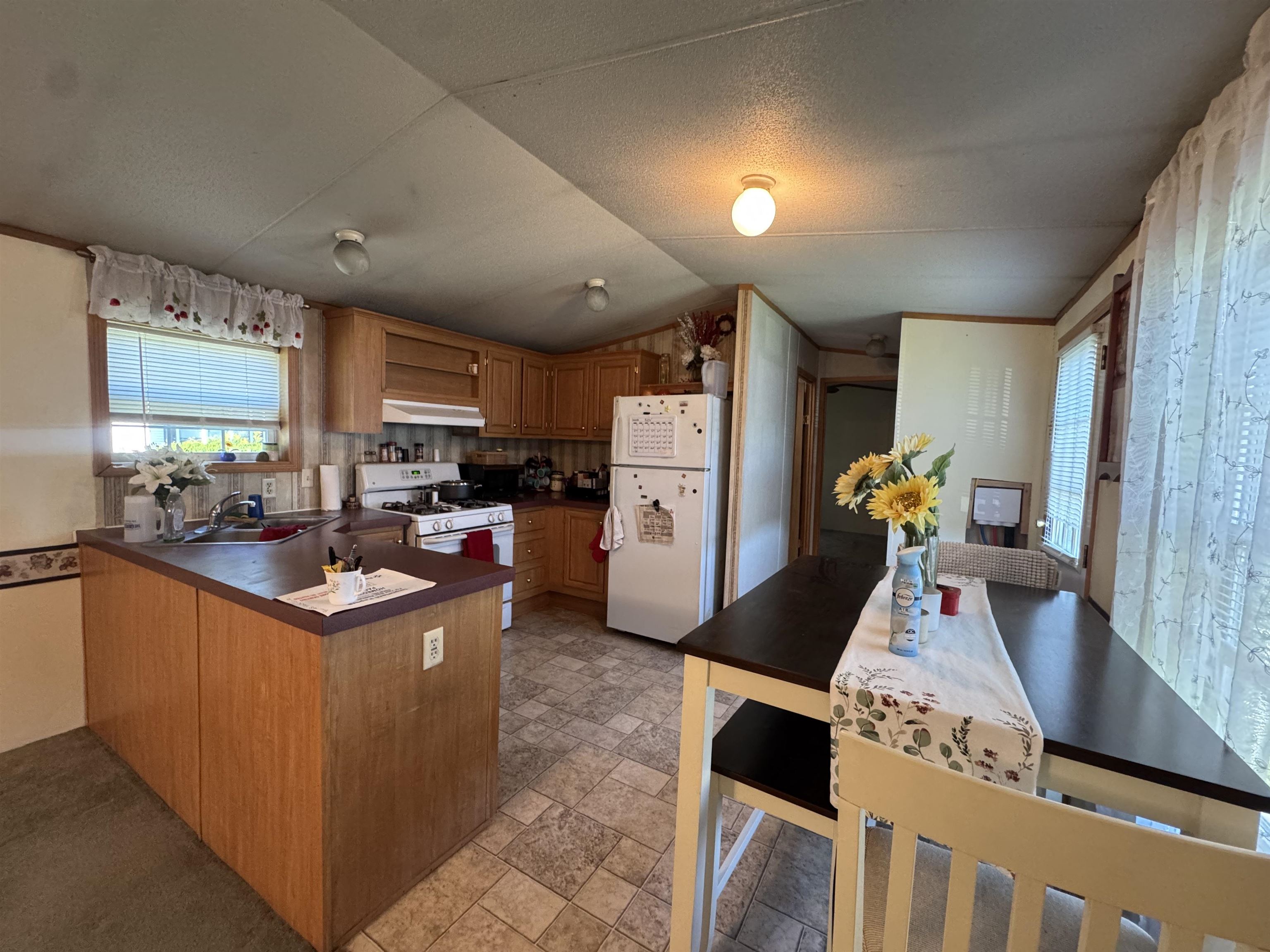 81 Cramton Road Property Photo 4