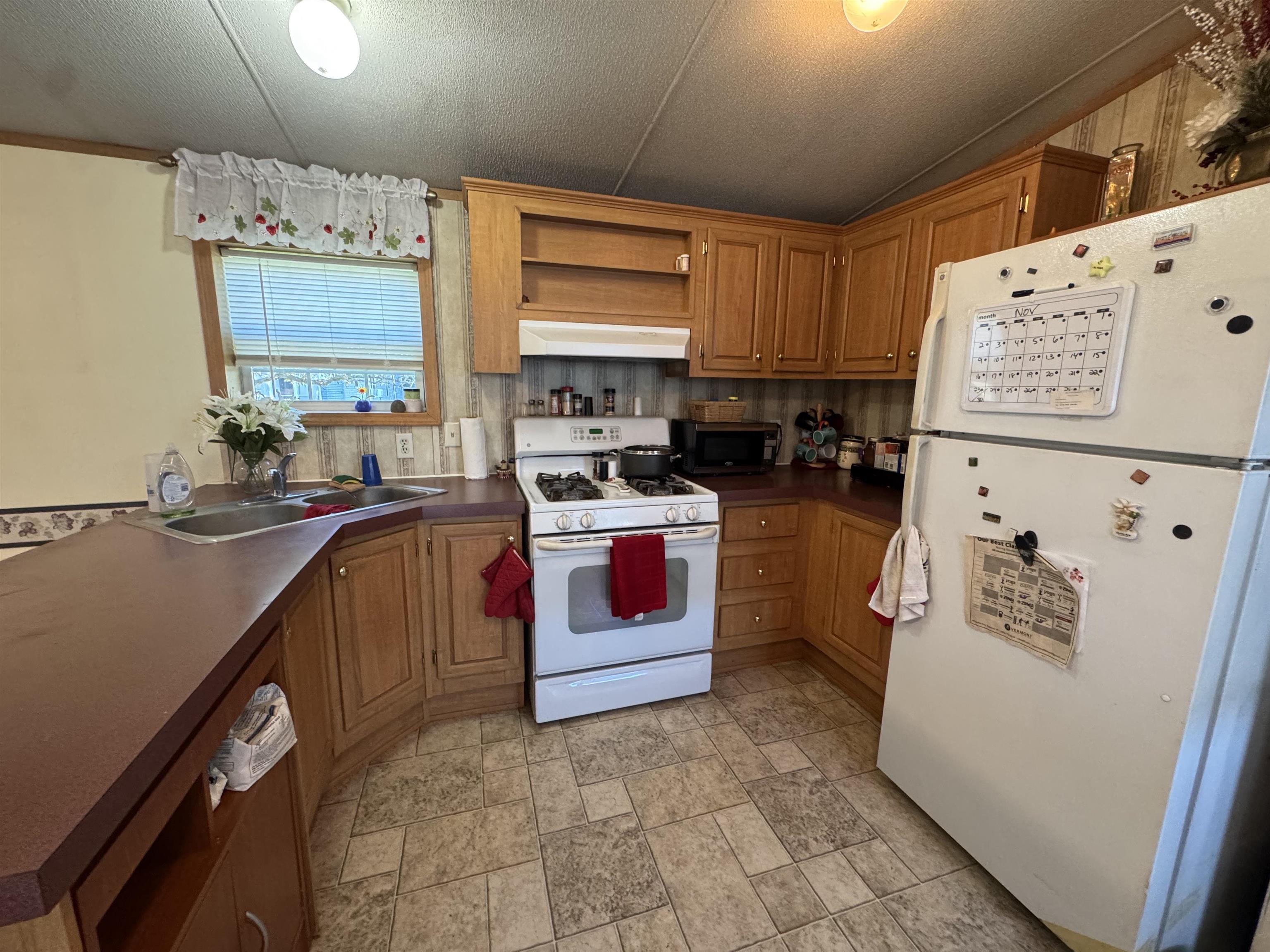 81 Cramton Road Property Photo 5