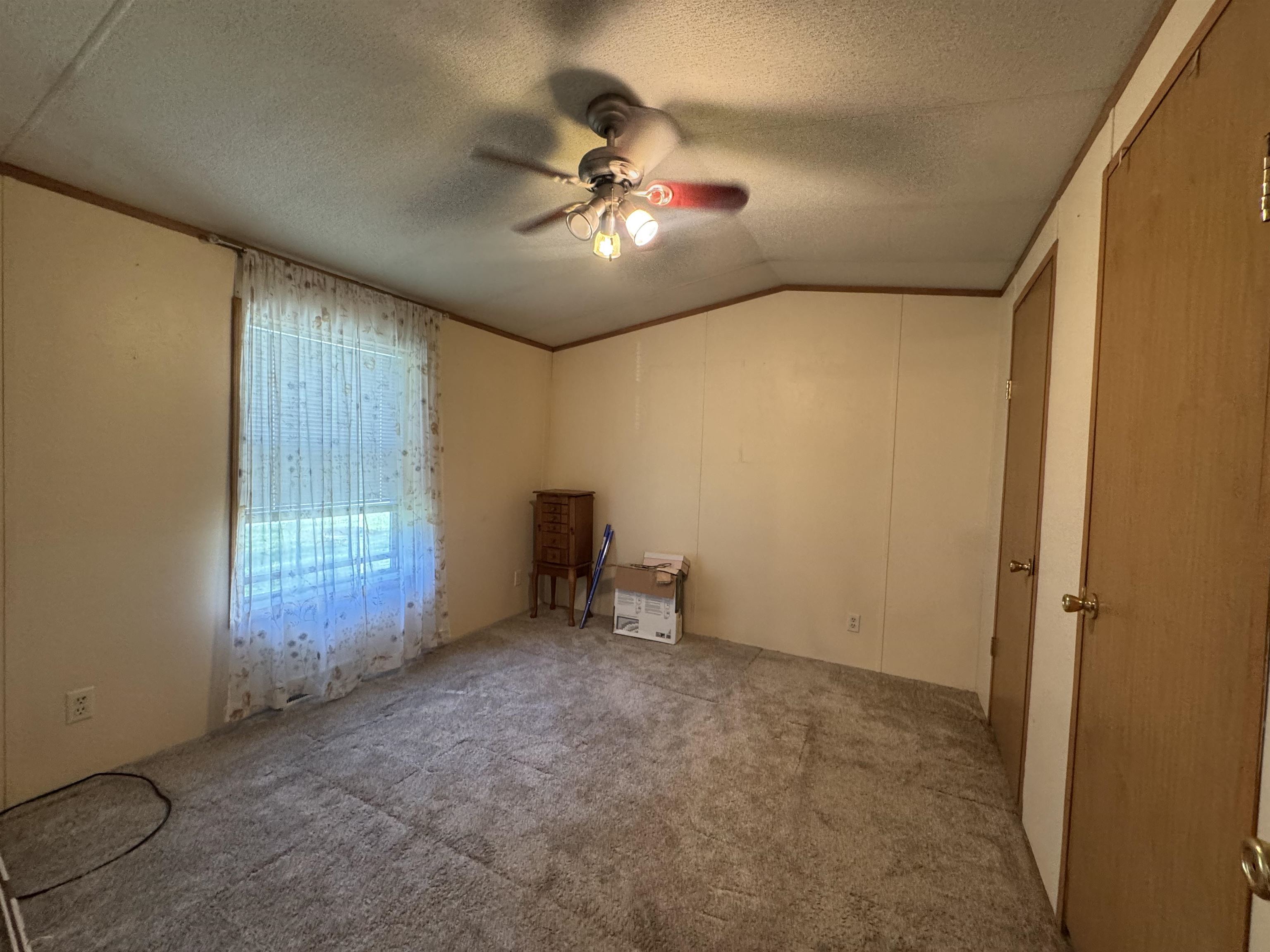 81 Cramton Road Property Photo 8