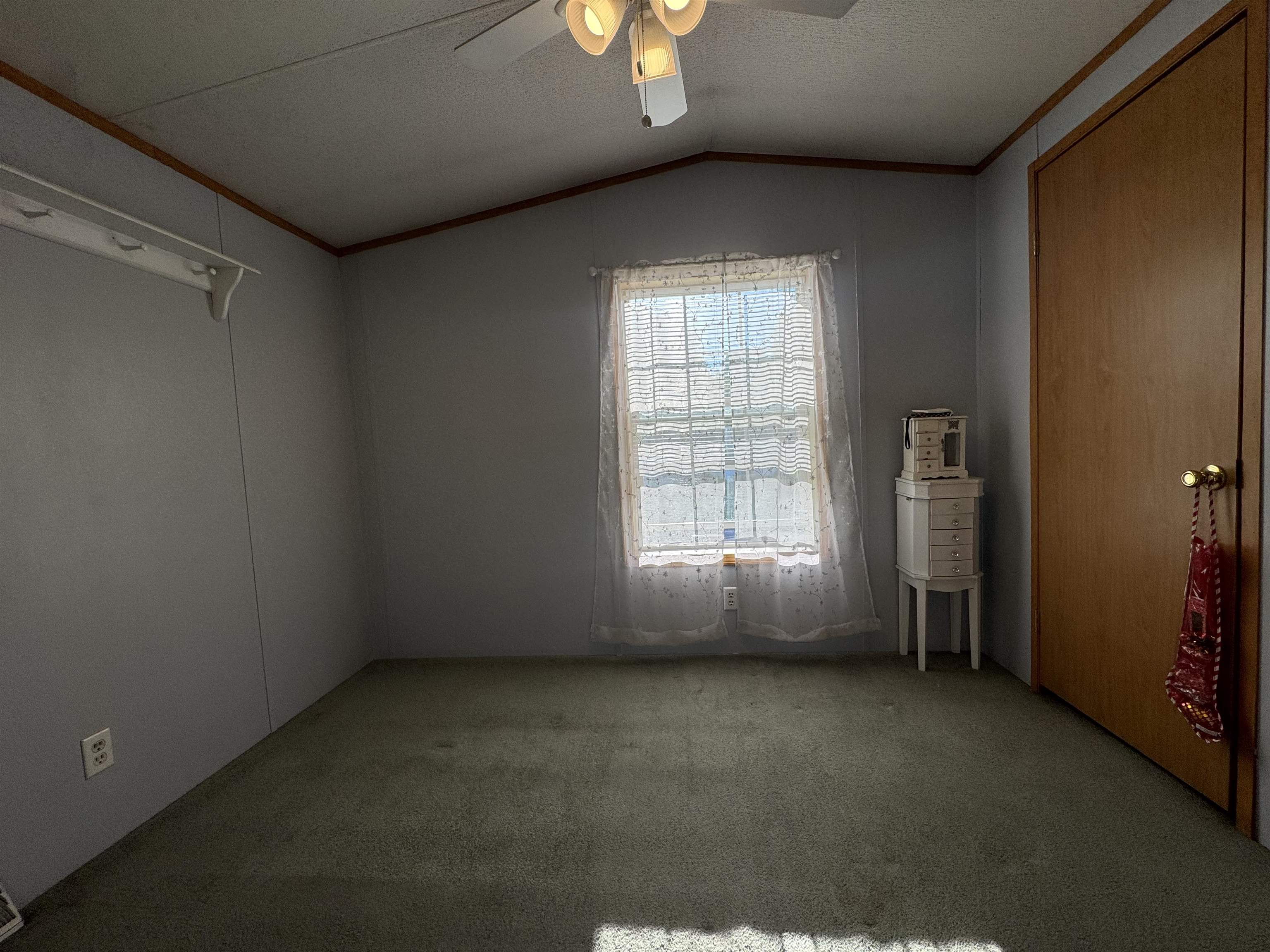 81 Cramton Road Property Photo 10