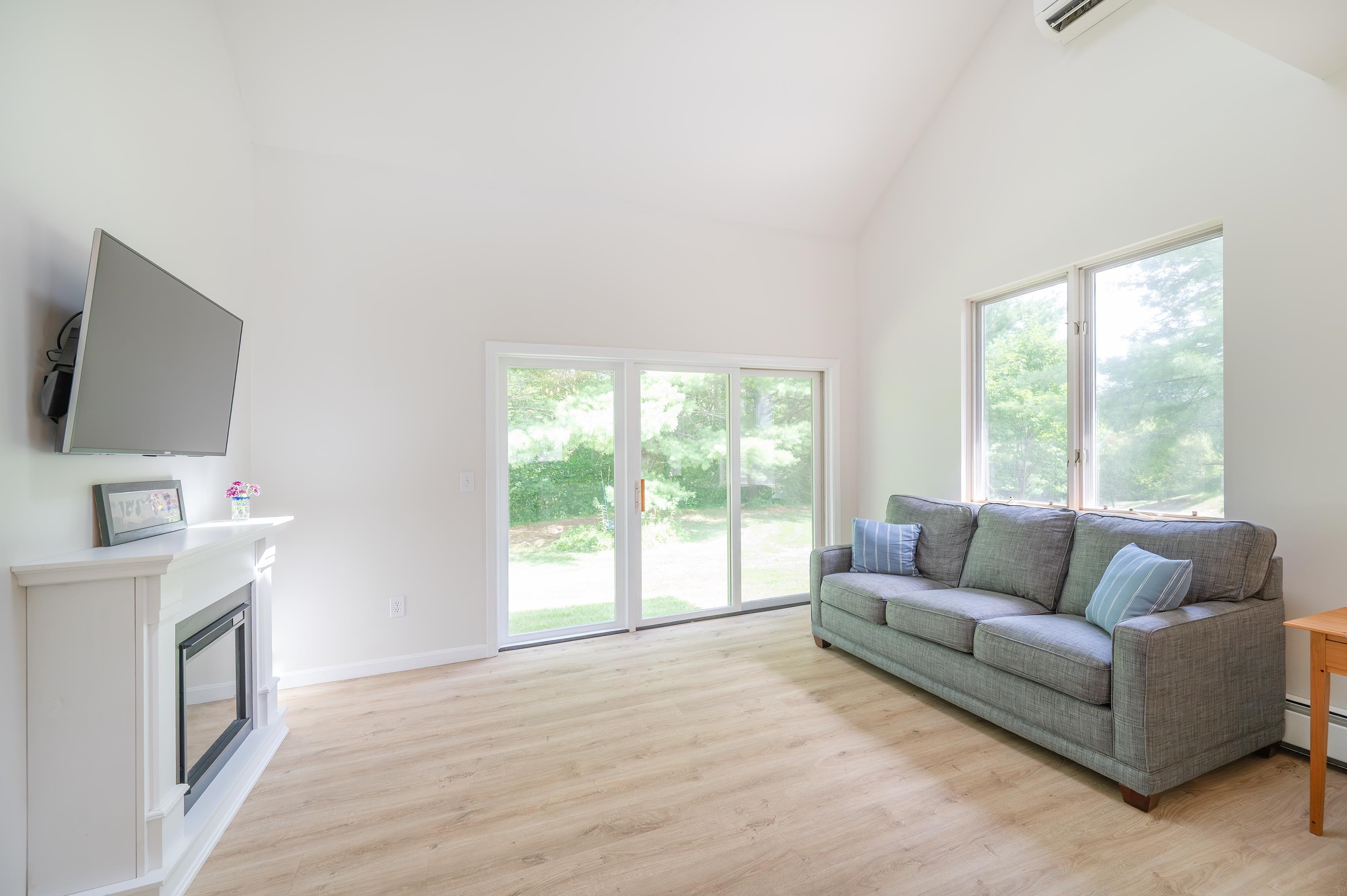1 Cottage Court Property Photo 16