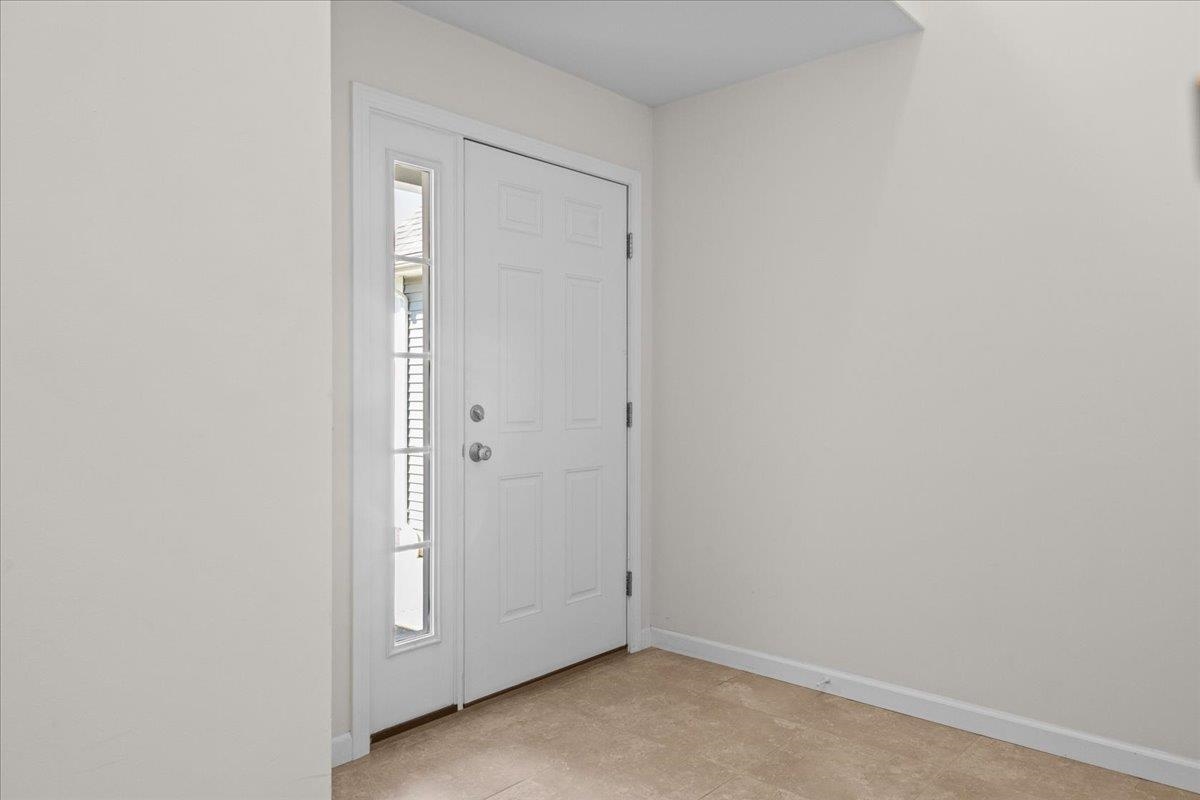 236a Ledgewood Lane Property Photo 6