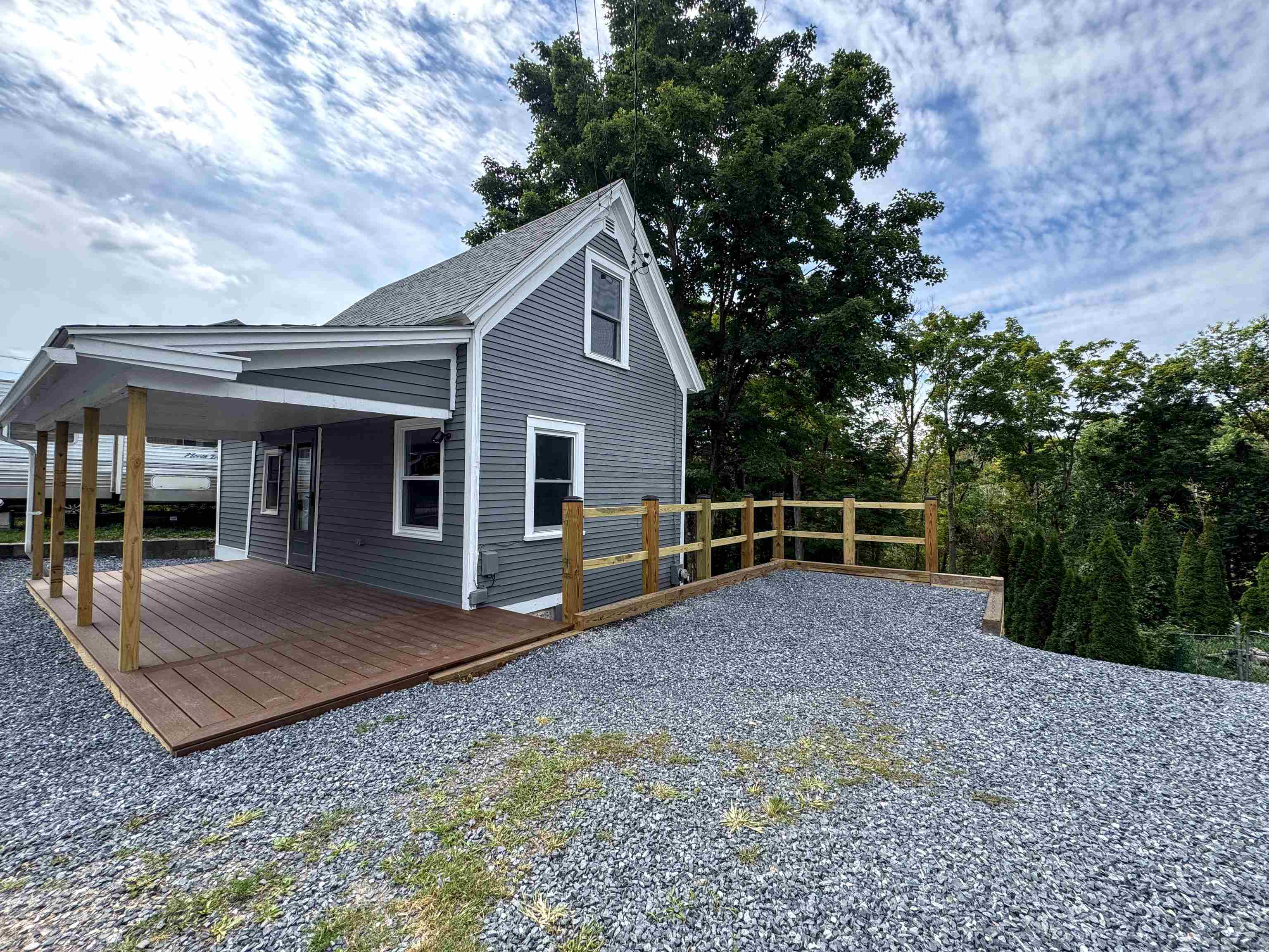 301 Beech Street Property Photo 1