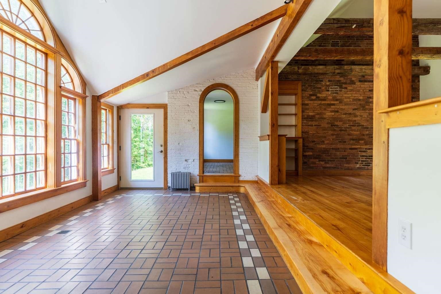 6645 Vt-113 Property Photo 4