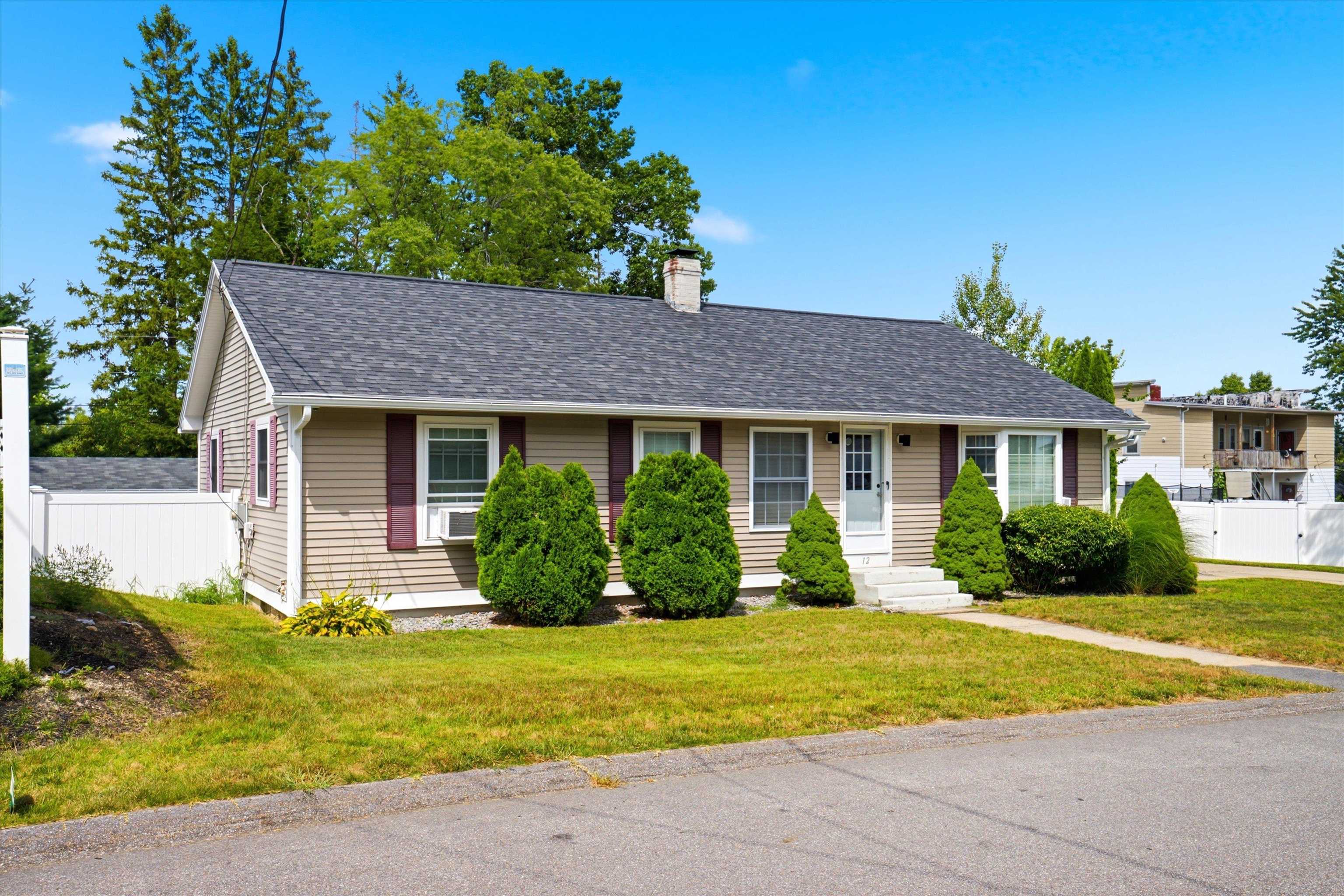 12 Pine Hill Avenue Property Photo 3